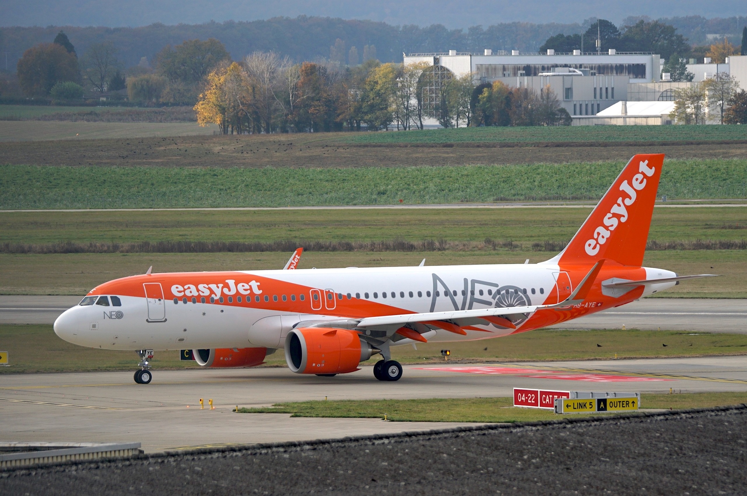 EasyJet Switzerland, Erste A320neo fr, Schweizer EasyJet Sky, News, 2560x1710 HD Desktop