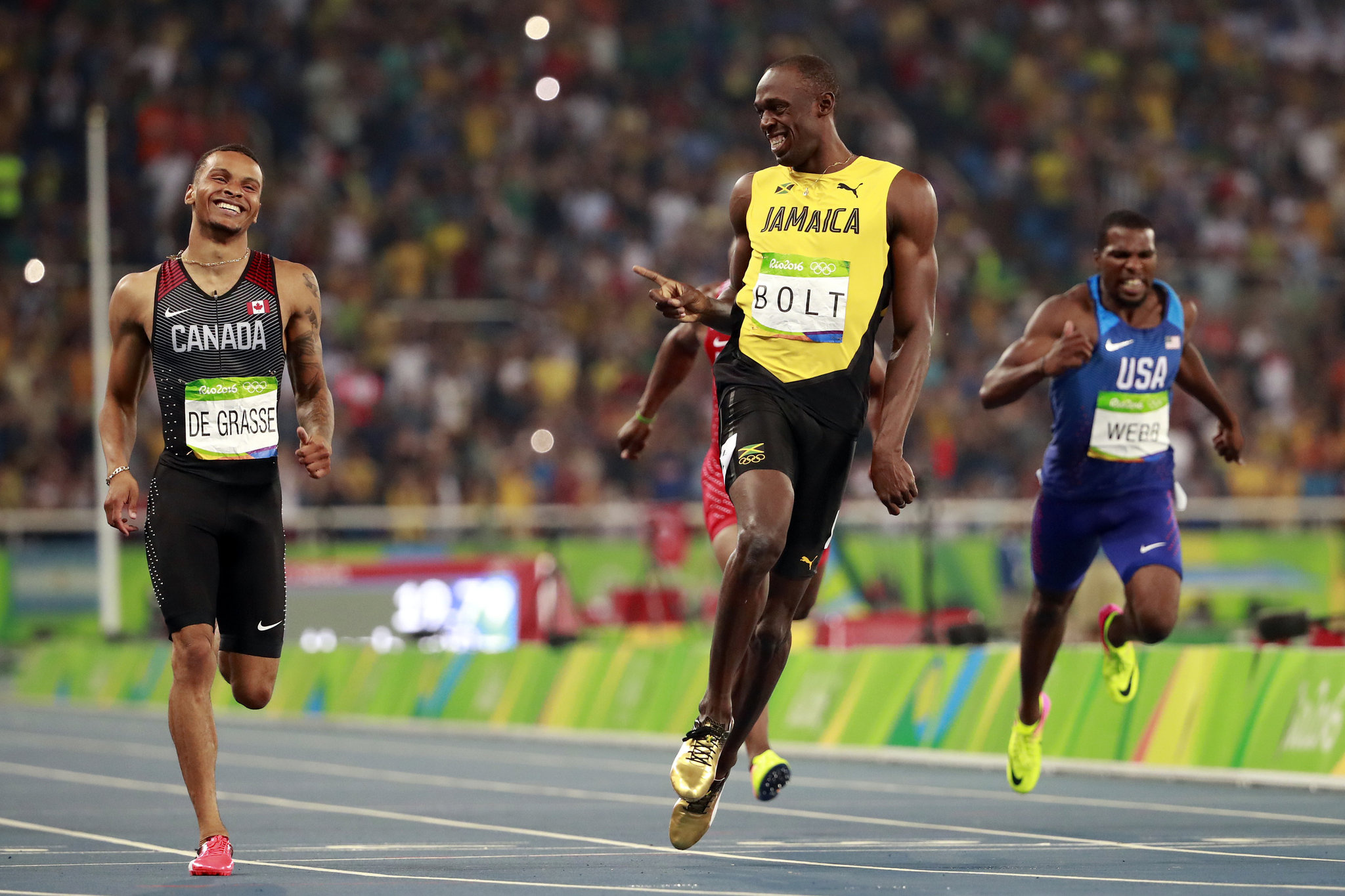 Andre De Grasse, Bolt is back, New York Times, 2050x1370 HD Desktop