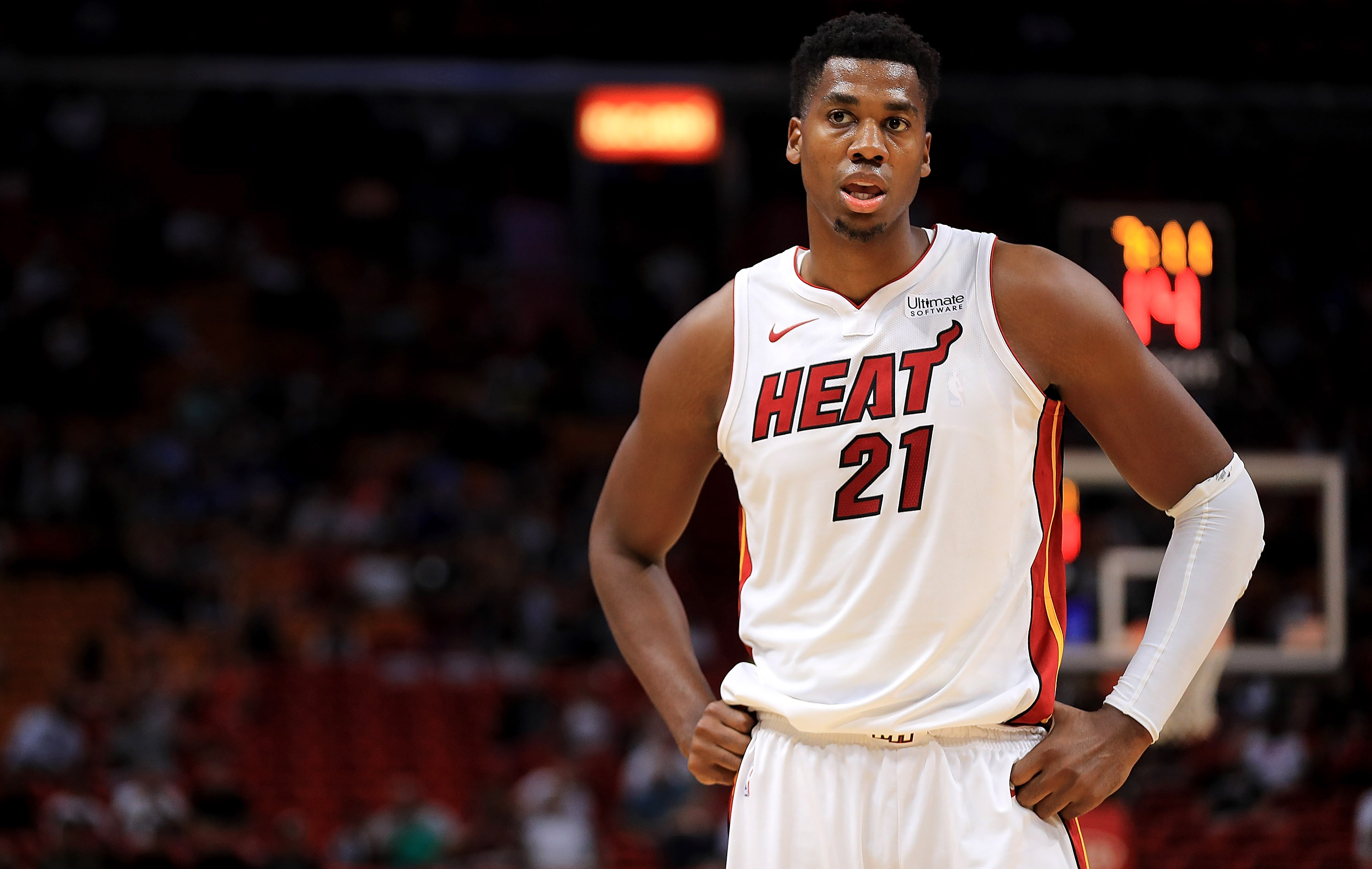 Miami Heat, Hassan Whiteside Wallpaper, 3000x1910 HD Desktop