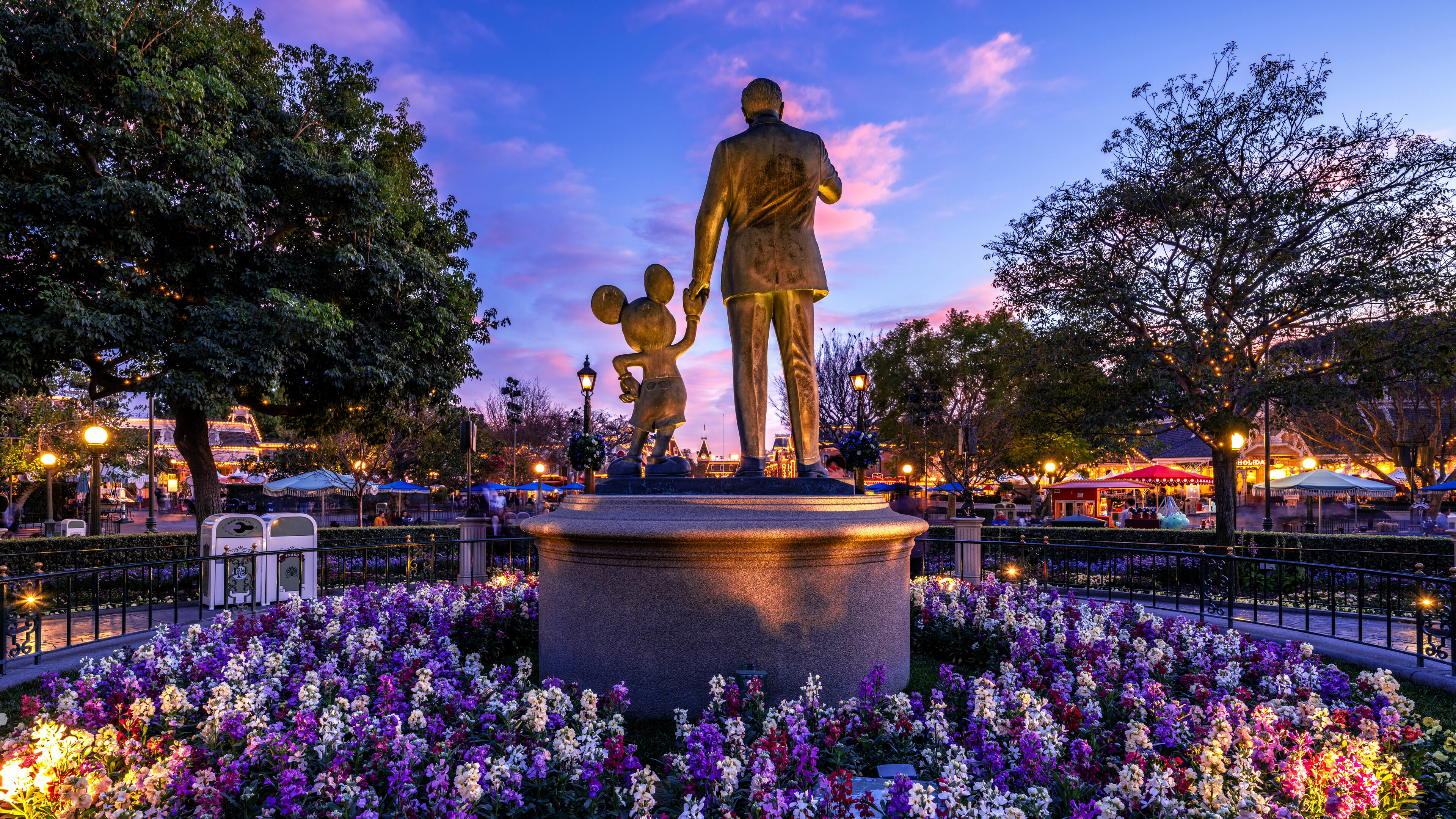 Walt Disney and Mickey Mouse, Disneyland Wallpaper, 3840x2160 4K Desktop