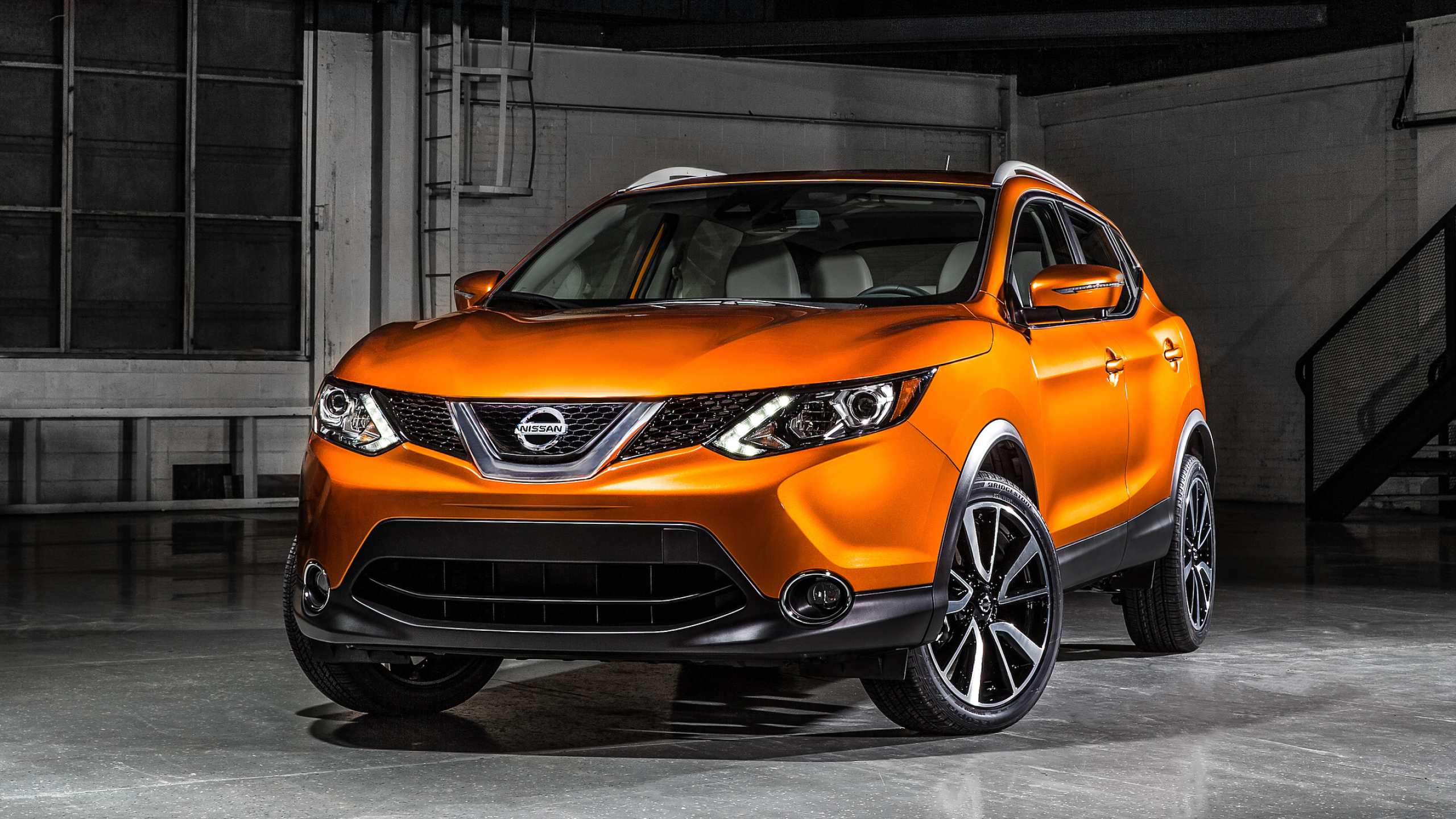 Nissan Rogue Sport, Front view wallpaper, Stylish design, HD imagery, 2560x1440 HD Desktop