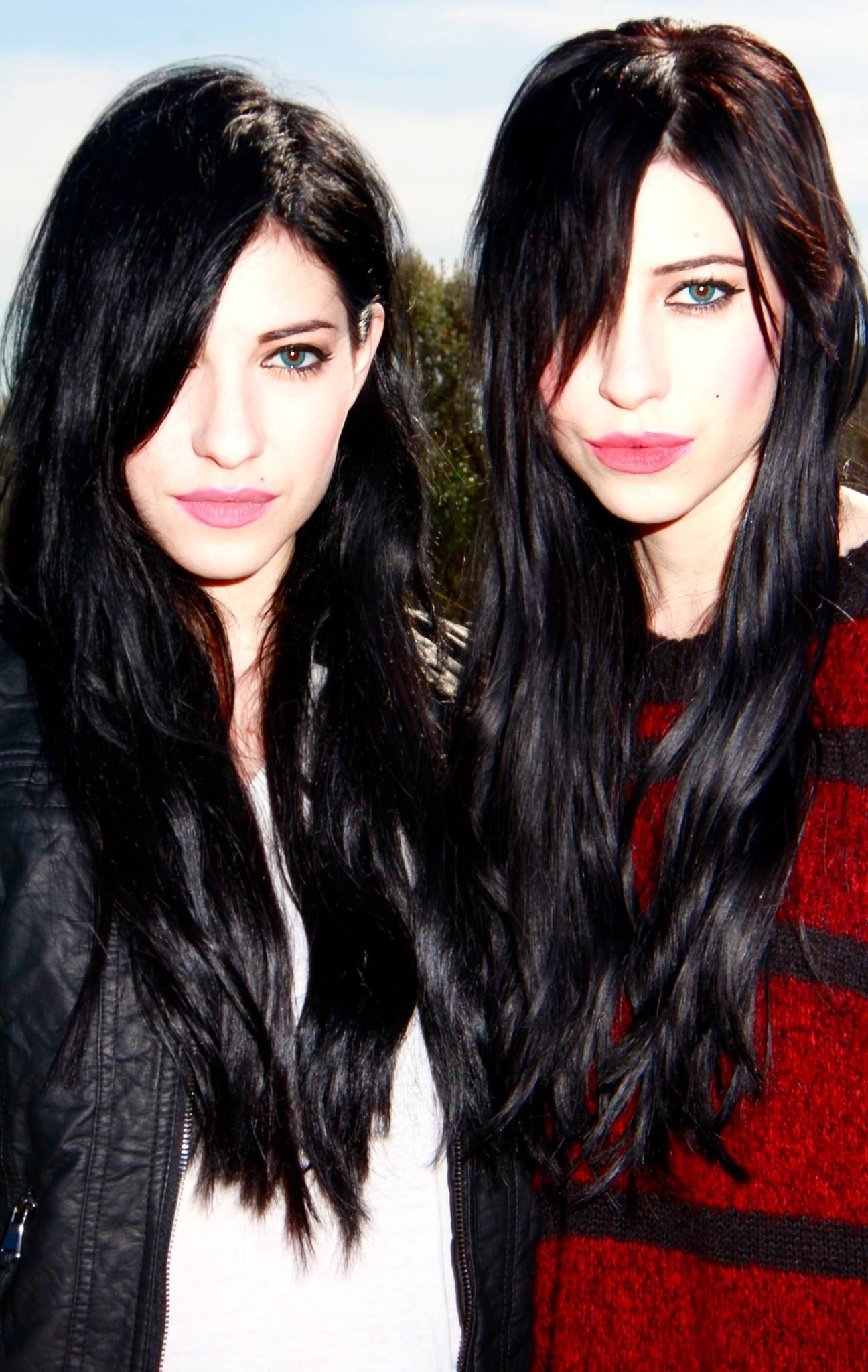 The Veronicas, Jet black hair, 1300x2050 HD Phone