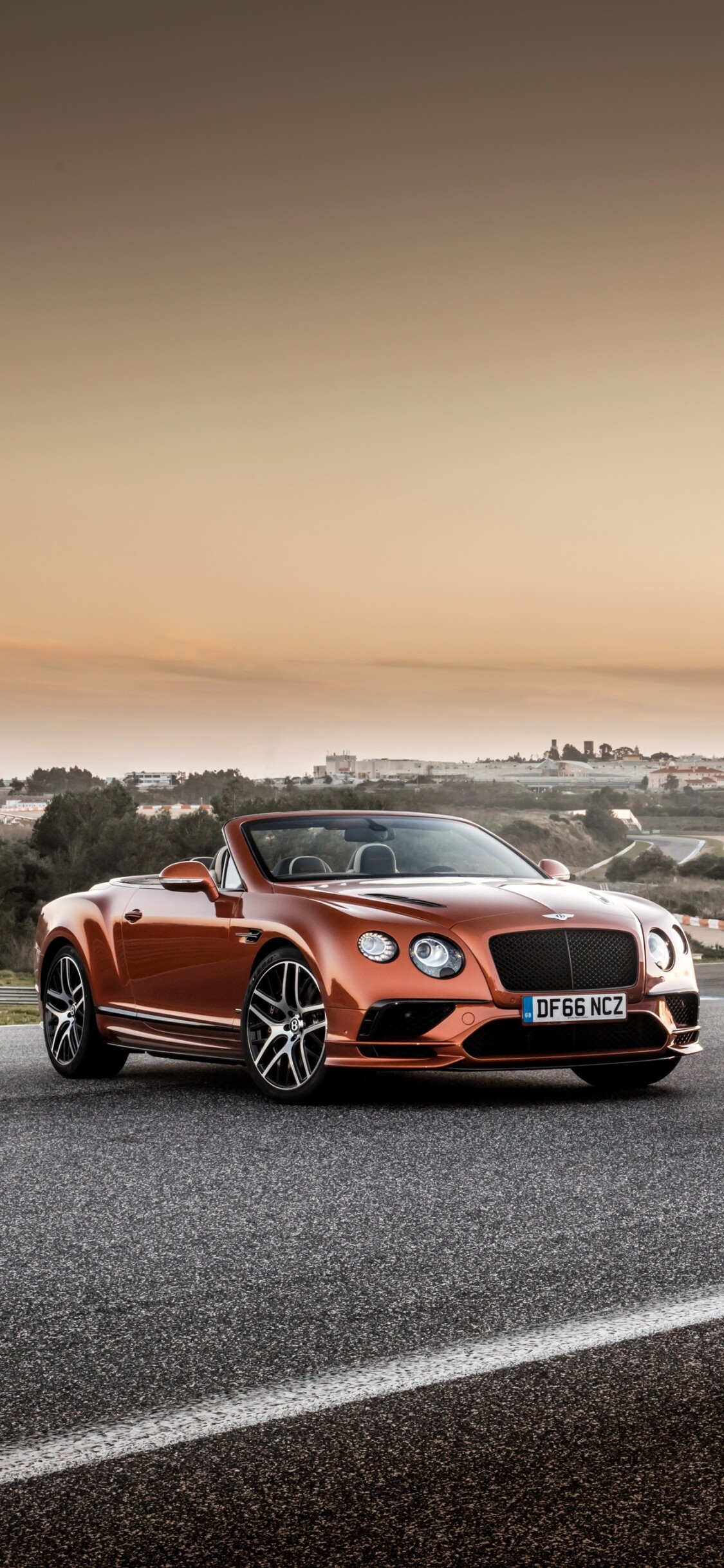 Bentley mobile wallpaper, Stylish background, Michelle Simpson, Automotive beauty, 1130x2440 HD Phone