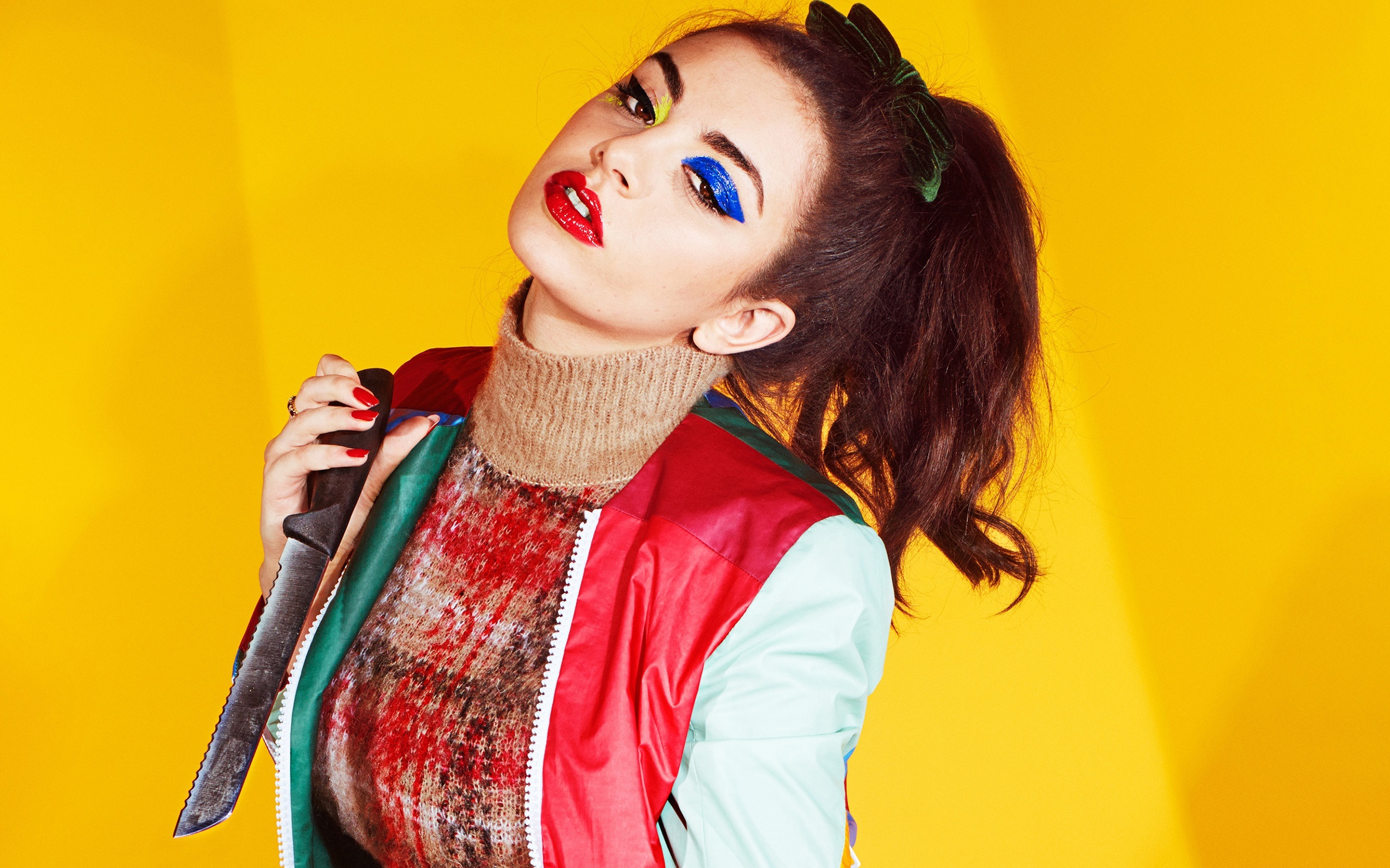 Charli XCX HD wallpaper, Background image, Music artist, 2560x1600 HD Desktop