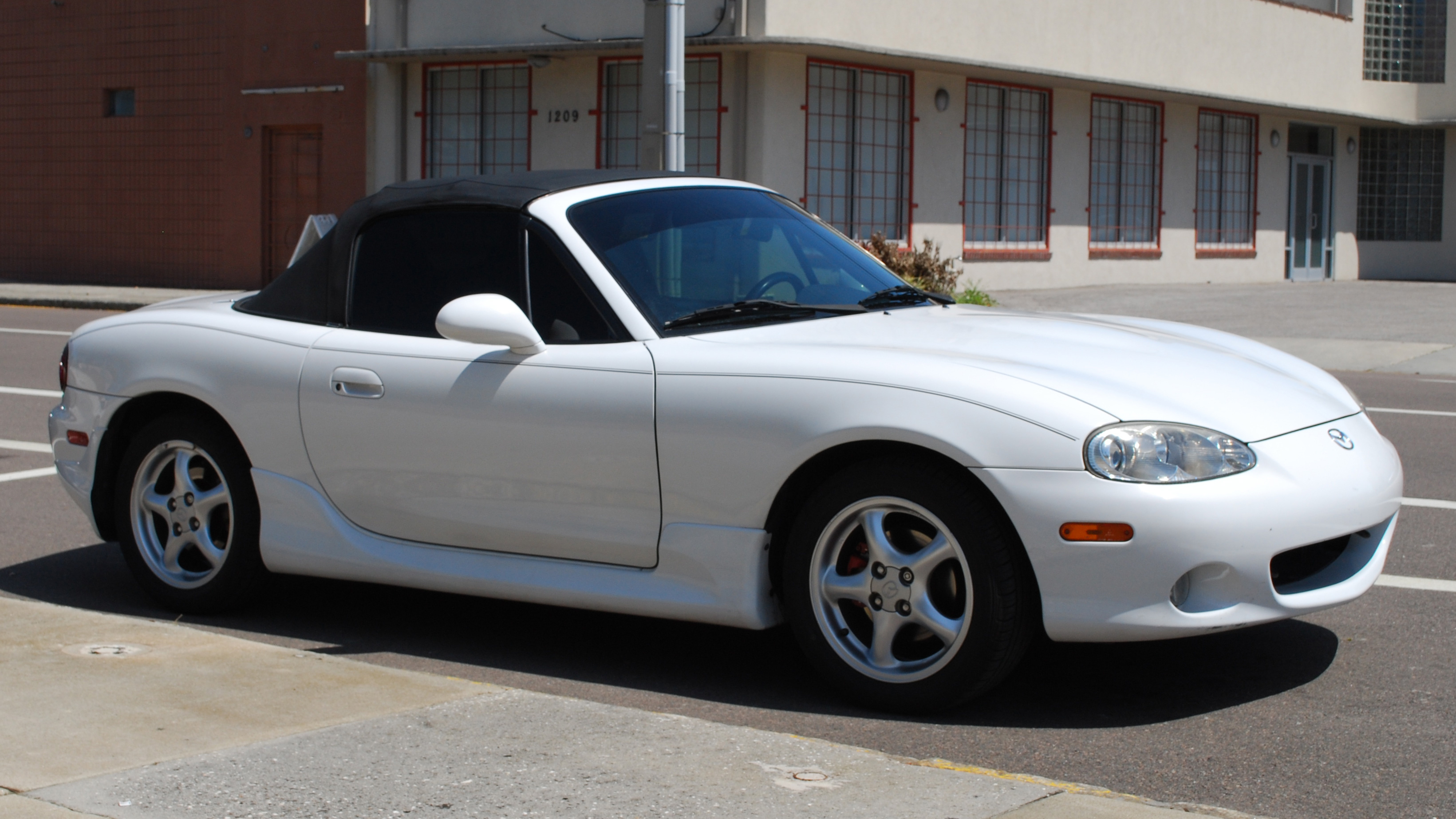 Mazda Miata, Mazda MX-5 NB, Wikipedia information, 3290x1850 HD Desktop