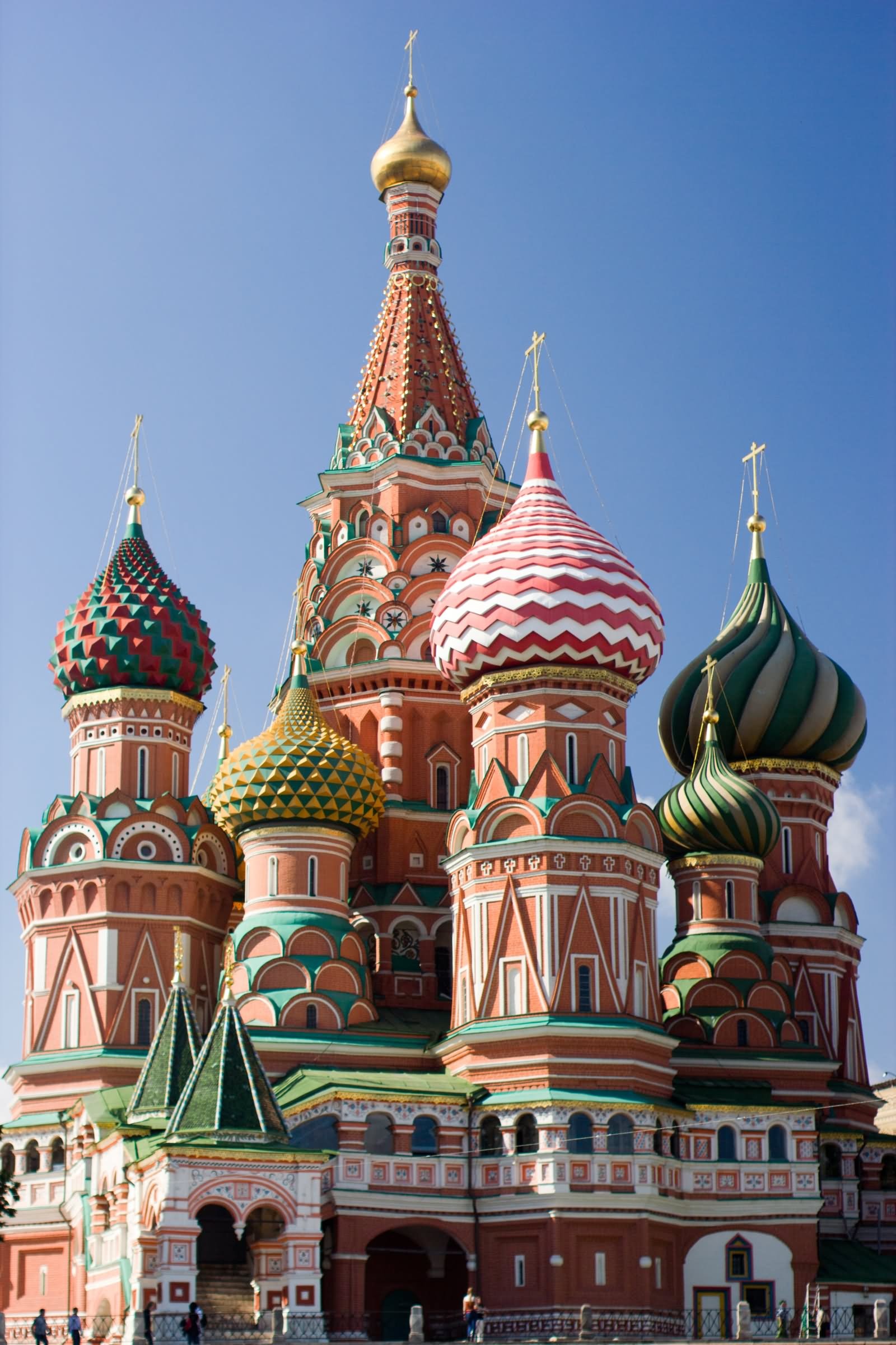 Architectural marvel, Iconic Kremlin, Picturesque settings, Splendid views, 1600x2400 HD Phone