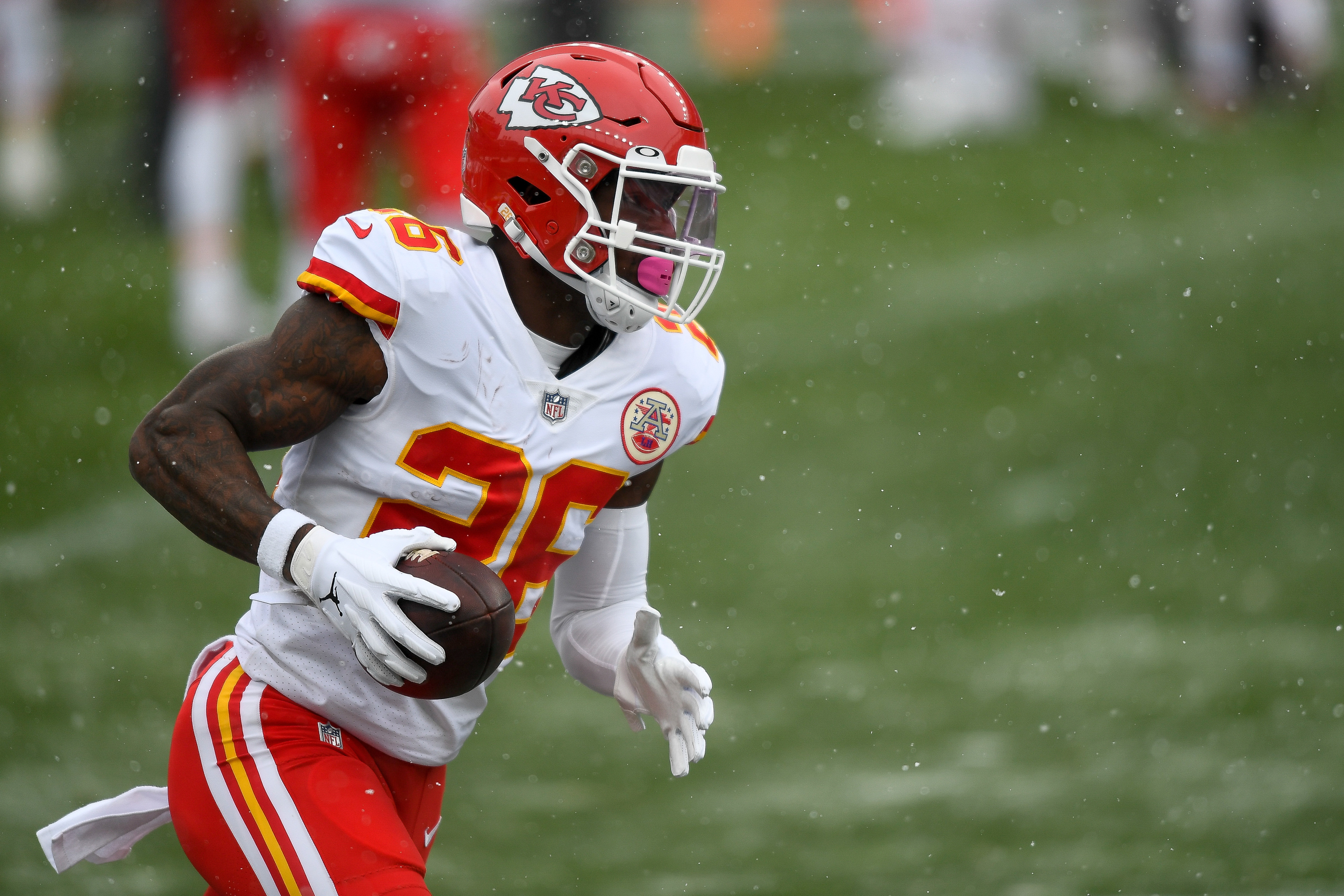 Le'Veon Bell, Chiefs Season, 3200x2140 HD Desktop