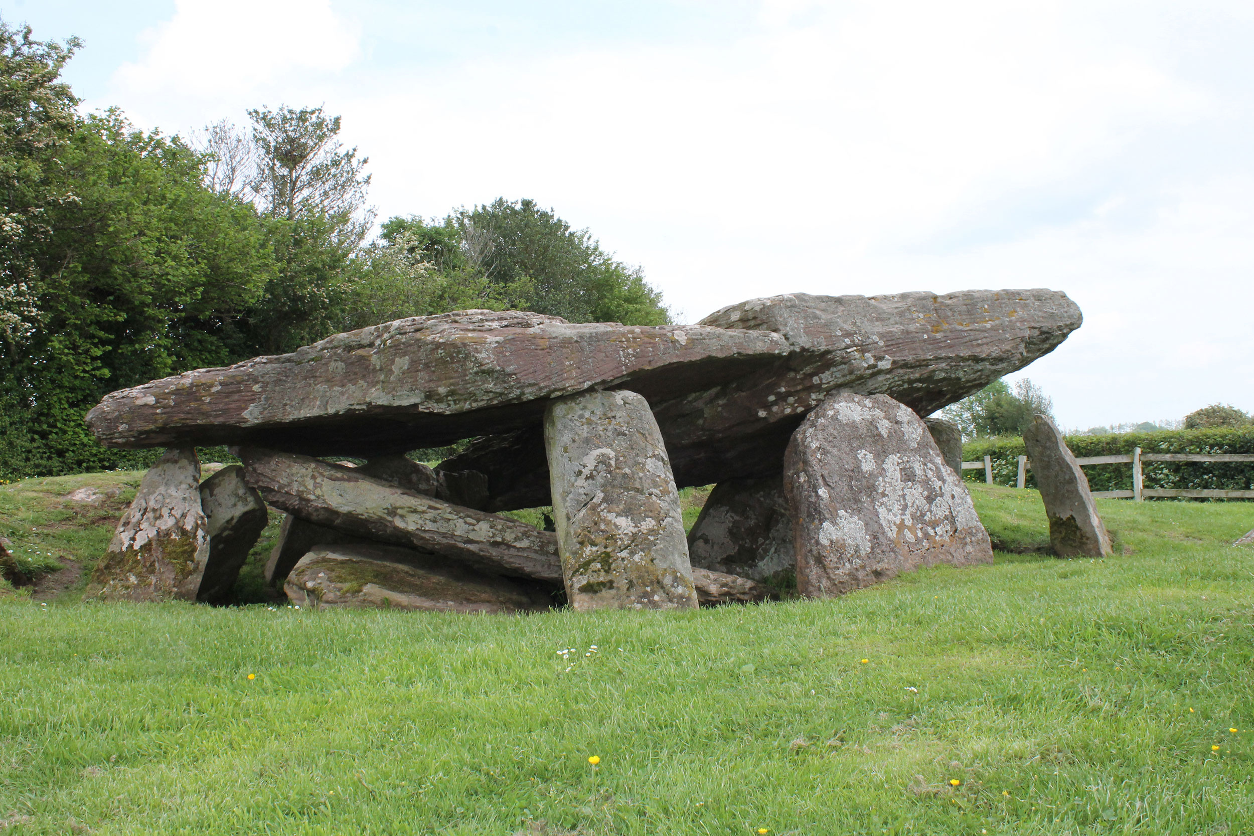 Arthur's Stone, Stones Wallpaper, 2500x1670 HD Desktop