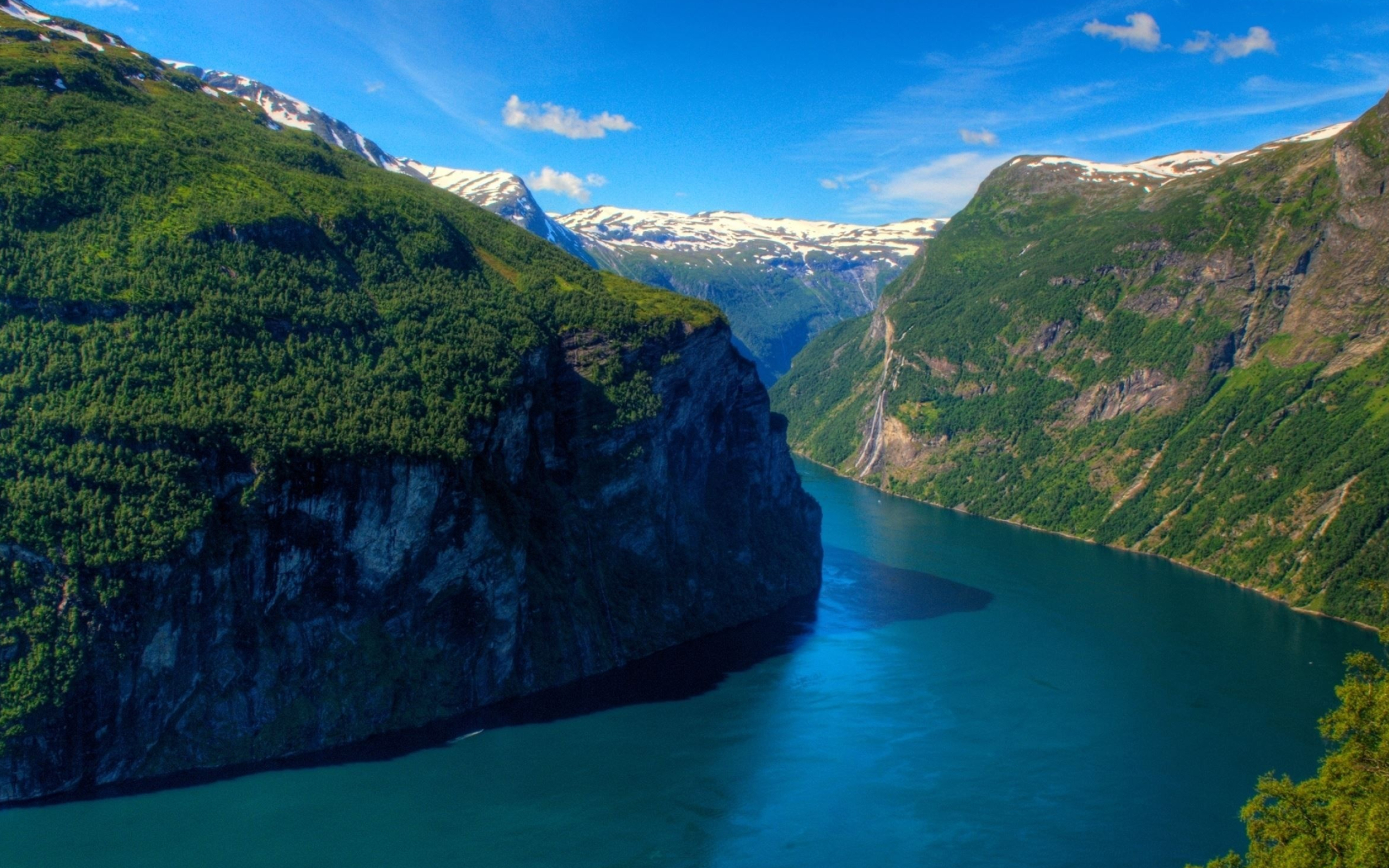 Norwegian Fjords, Idyllic scenery, Desktop backgrounds, Serene beauty, 2880x1800 HD Desktop