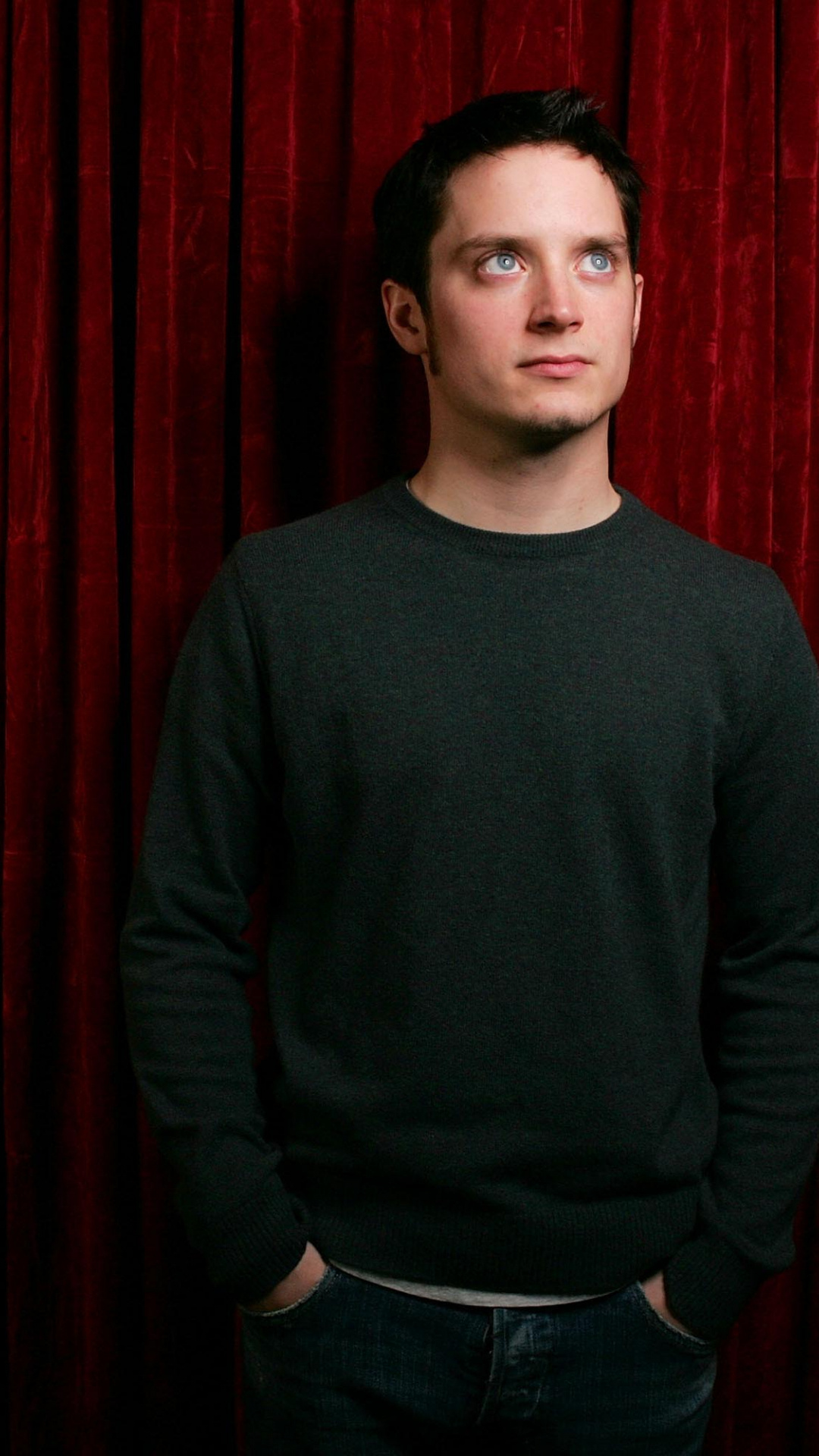 Elijah Wood, Widescreen, Wallpapersexpertcom, Explore, 1080x1920 Full HD Phone