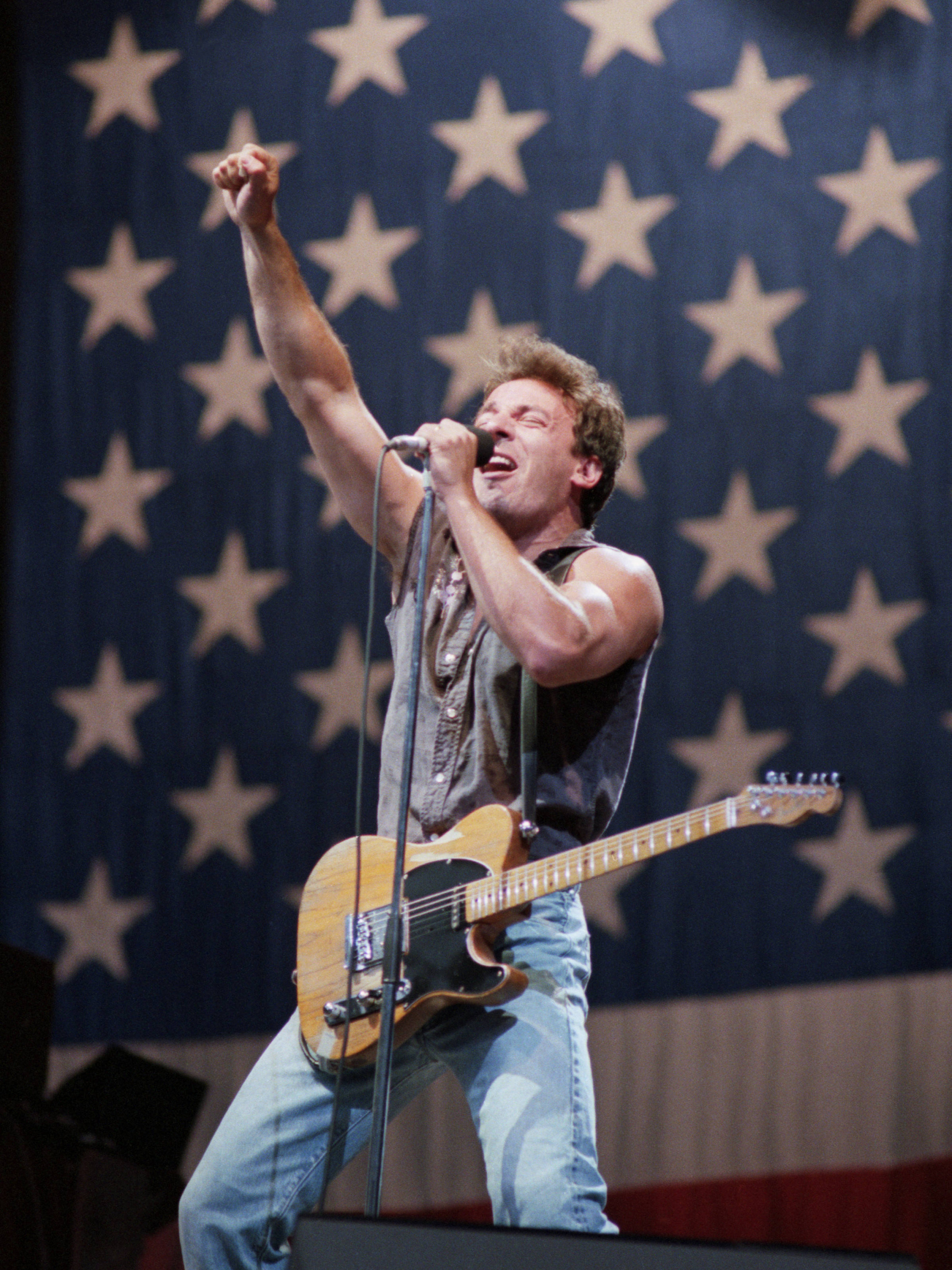 Bruce Springsteen wallpaper, Desktop, Tablet, 1920x1080, 2050x2740 HD Phone