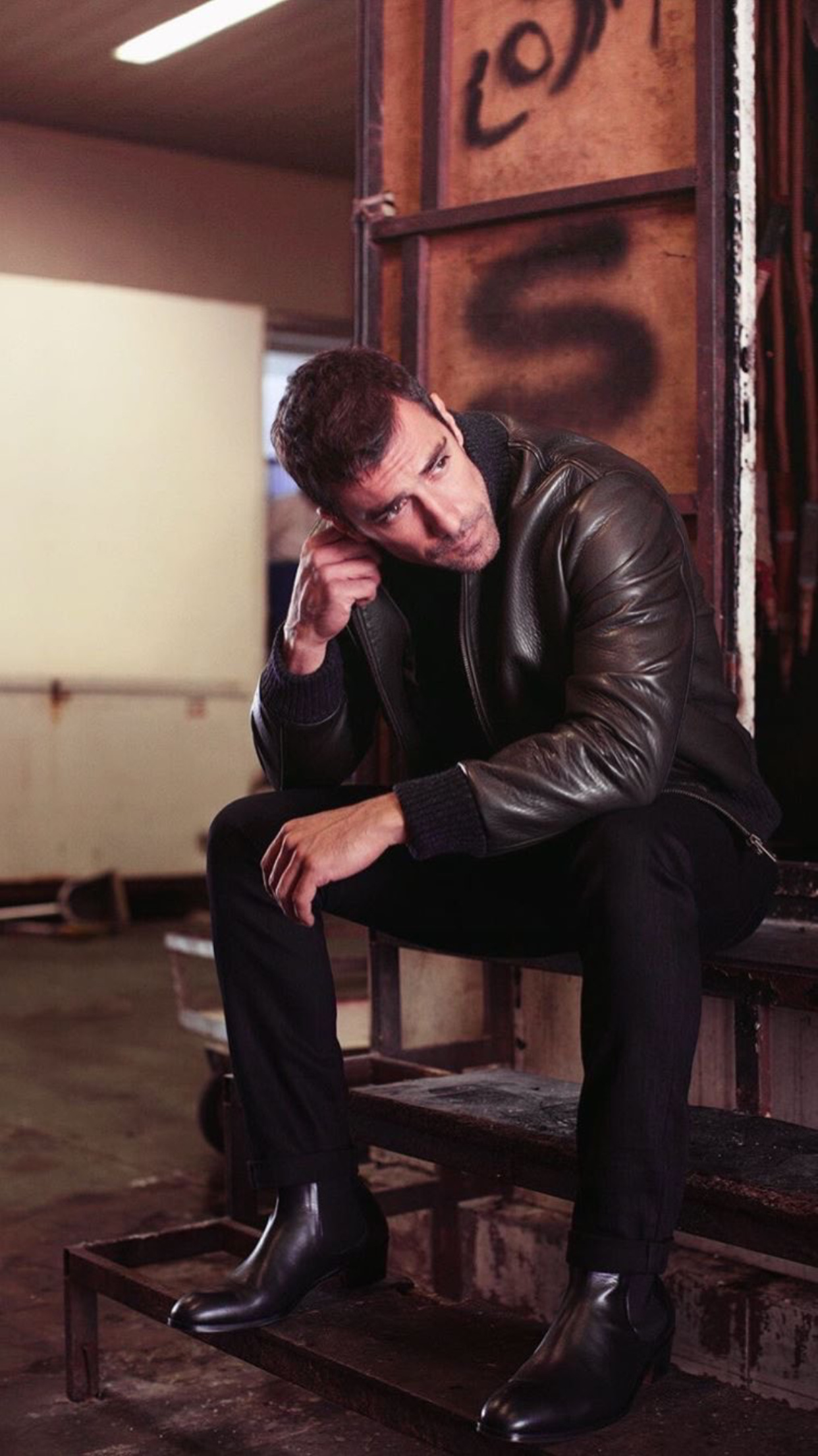 Ibrahim Celikkol, Siyahbeyazak wallpapers, 1250x2210 HD Phone