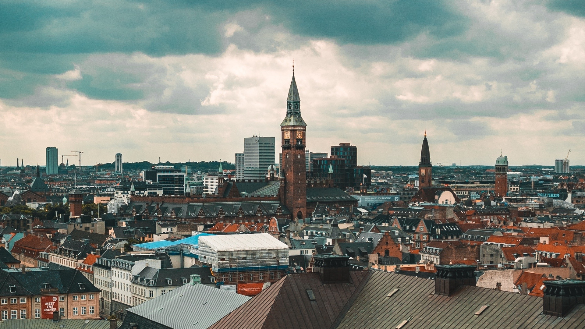 Impressive architecture, Stunning backdrop, City exploration, Photogenic destination, 1920x1080 Full HD Desktop