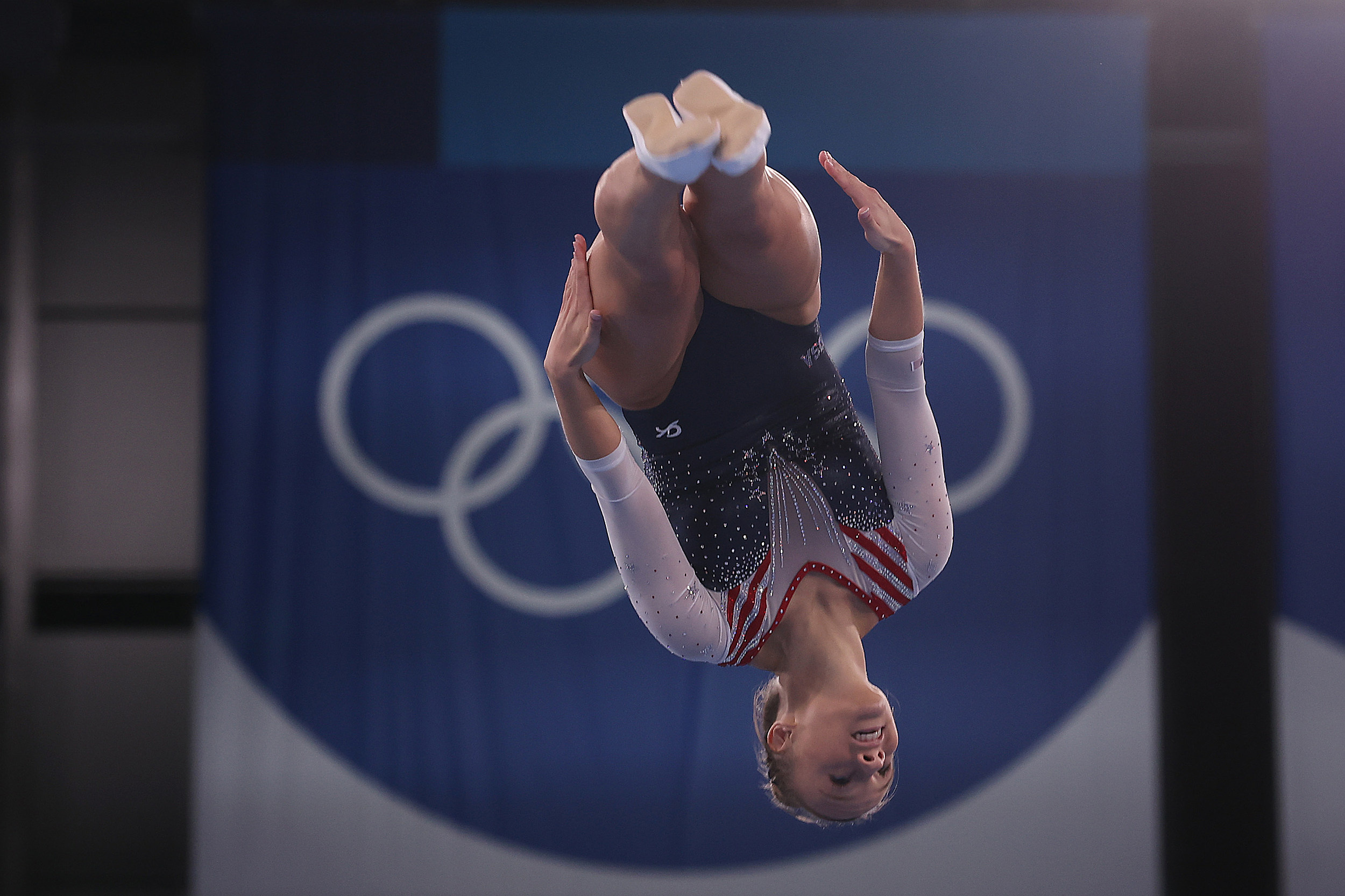 Nicole Ahsinger, Trampoline gymnastics Wallpaper, 2500x1670 HD Desktop