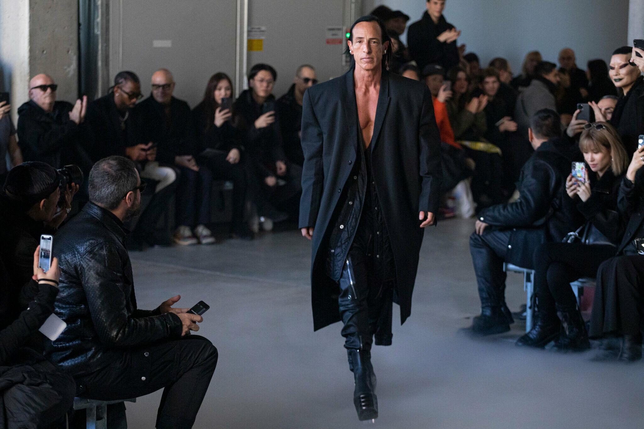 Rick Owens, Corrupting the classics, The New York Times, 2050x1370 HD Desktop