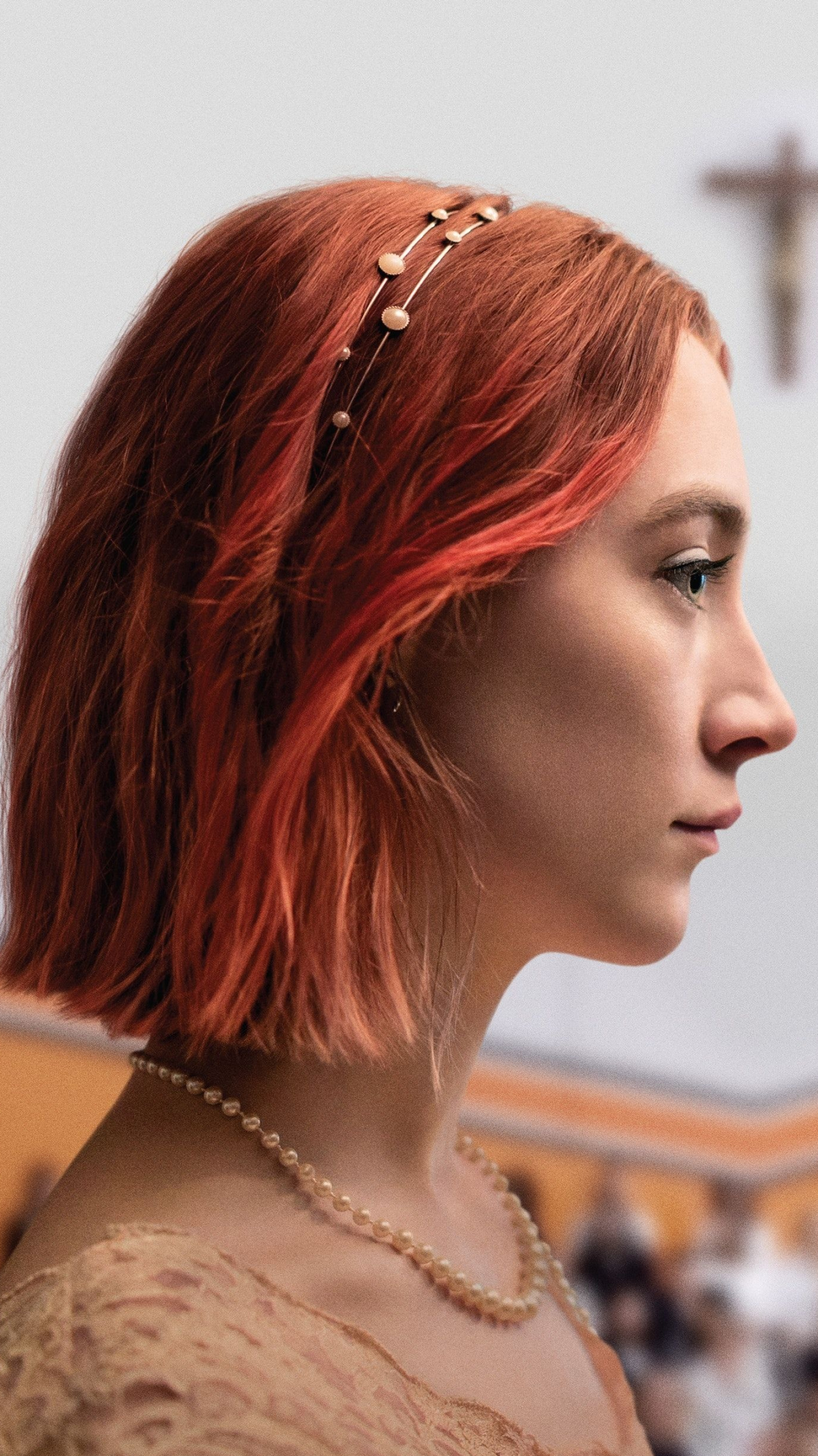 Lady Bird, Top-rated movie, Visual beauty, Engaging narrative, 1540x2740 HD Phone