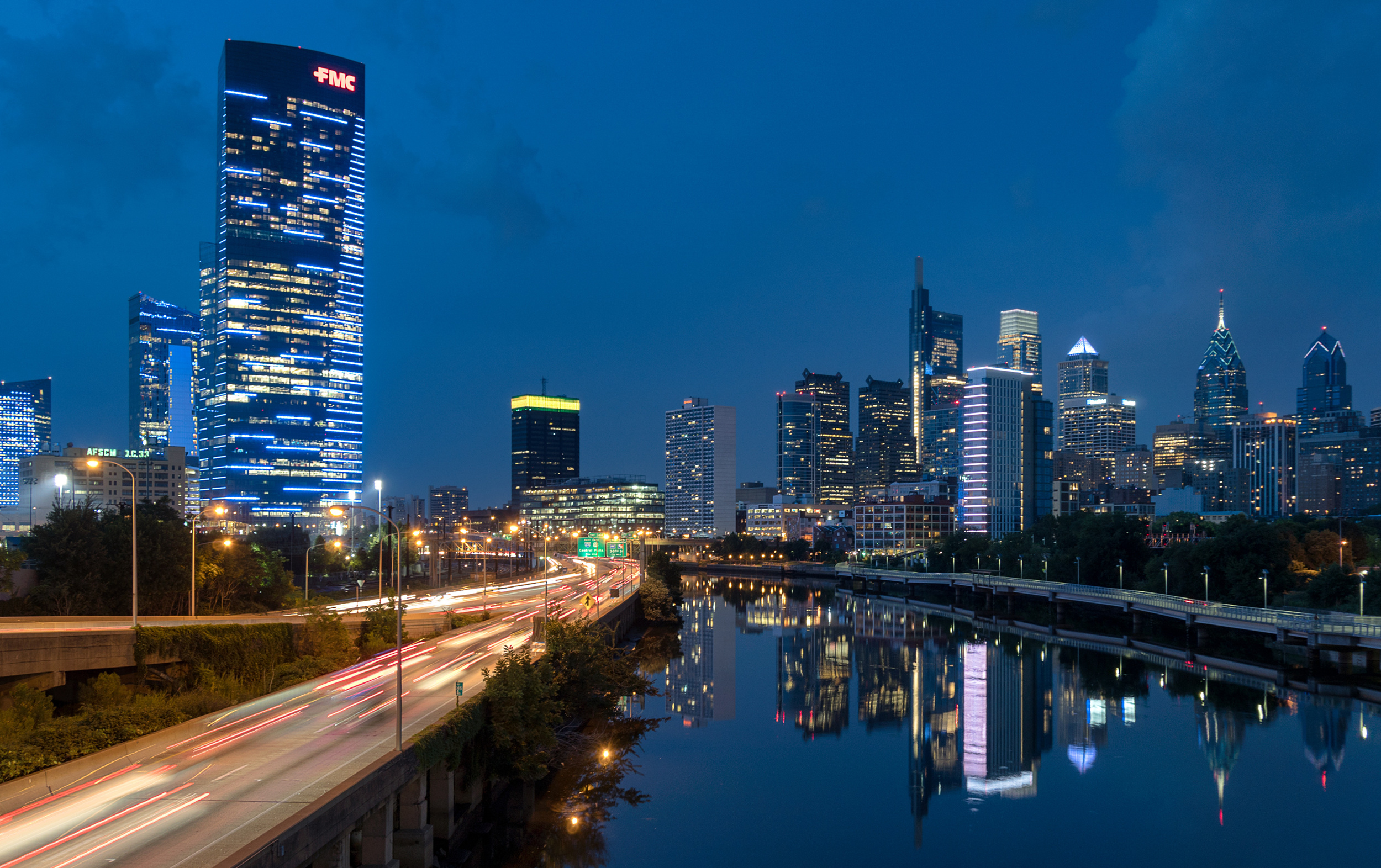 Philly Skyline, FMC Tower, Skyscraper, Philly's skyline, 2500x1580 HD Desktop