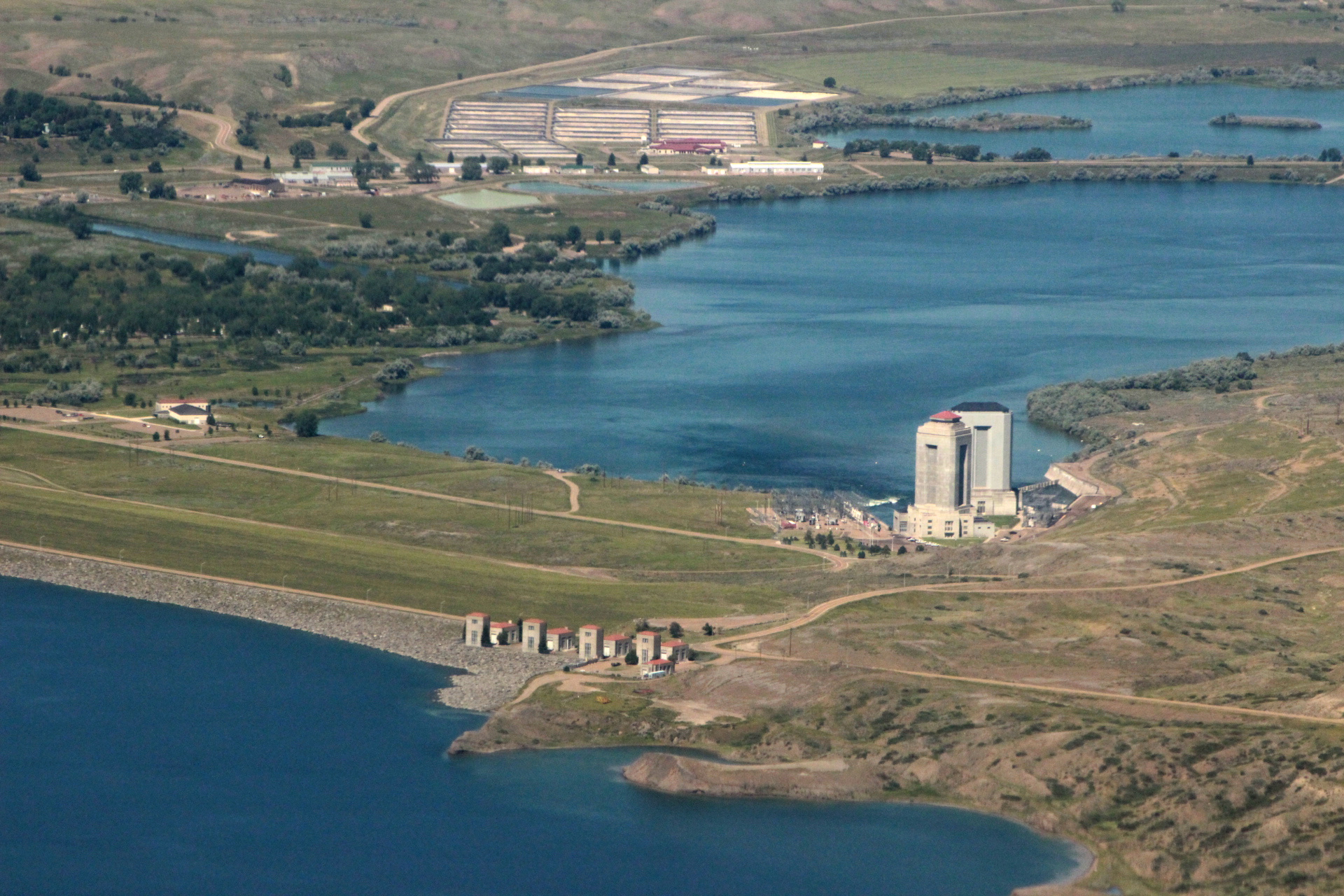 Fort Peck Lake, Water runoff updates, Missouri River basin news, Northwestern division releases, 1920x1280 HD Desktop