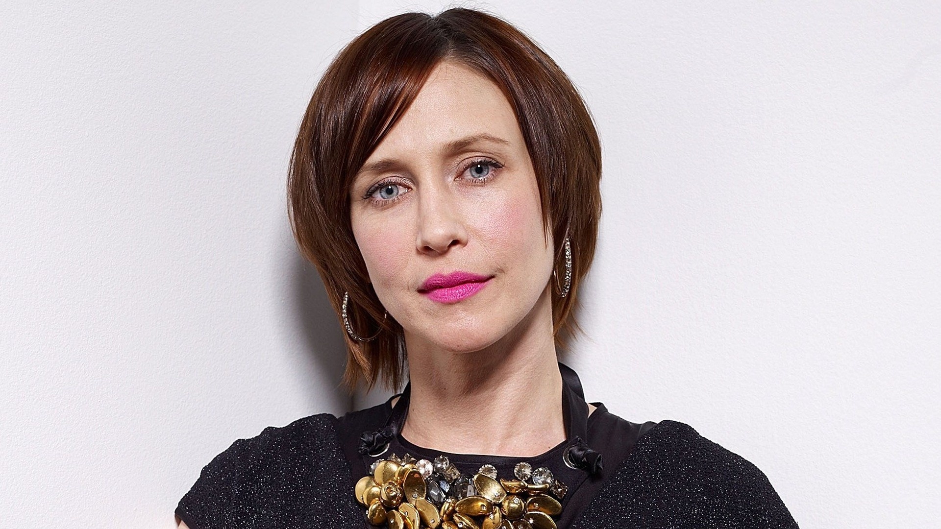 Vera Farmiga, 2018 Vera Farmiga wallpaper, 1920x1080 Full HD Desktop