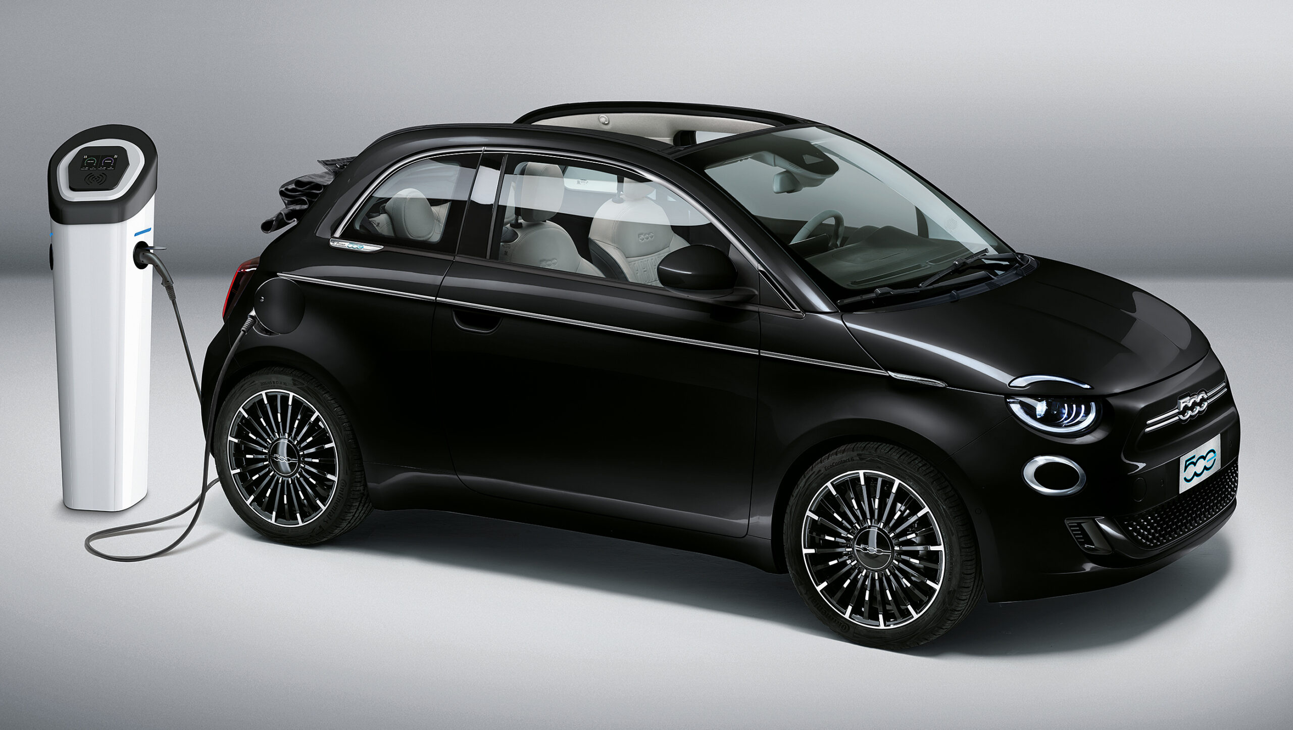 Electric Performance, Fiat 500E Wallpaper, 2560x1450 HD Desktop