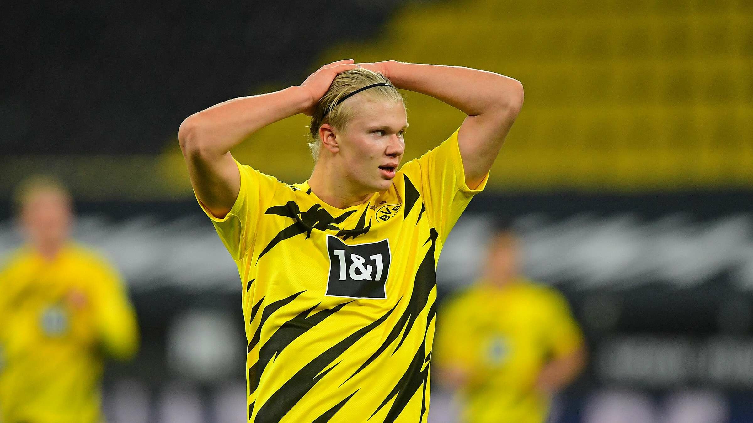 Erling Haaland, Injured player, Lucien Favre, BVB, 2400x1350 HD Desktop