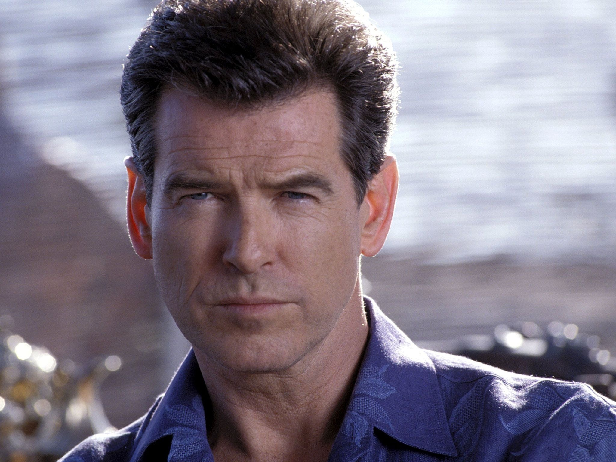 Pierce Brosnan, Dashing spy, Captivating backgrounds, Iconic images, 2050x1540 HD Desktop