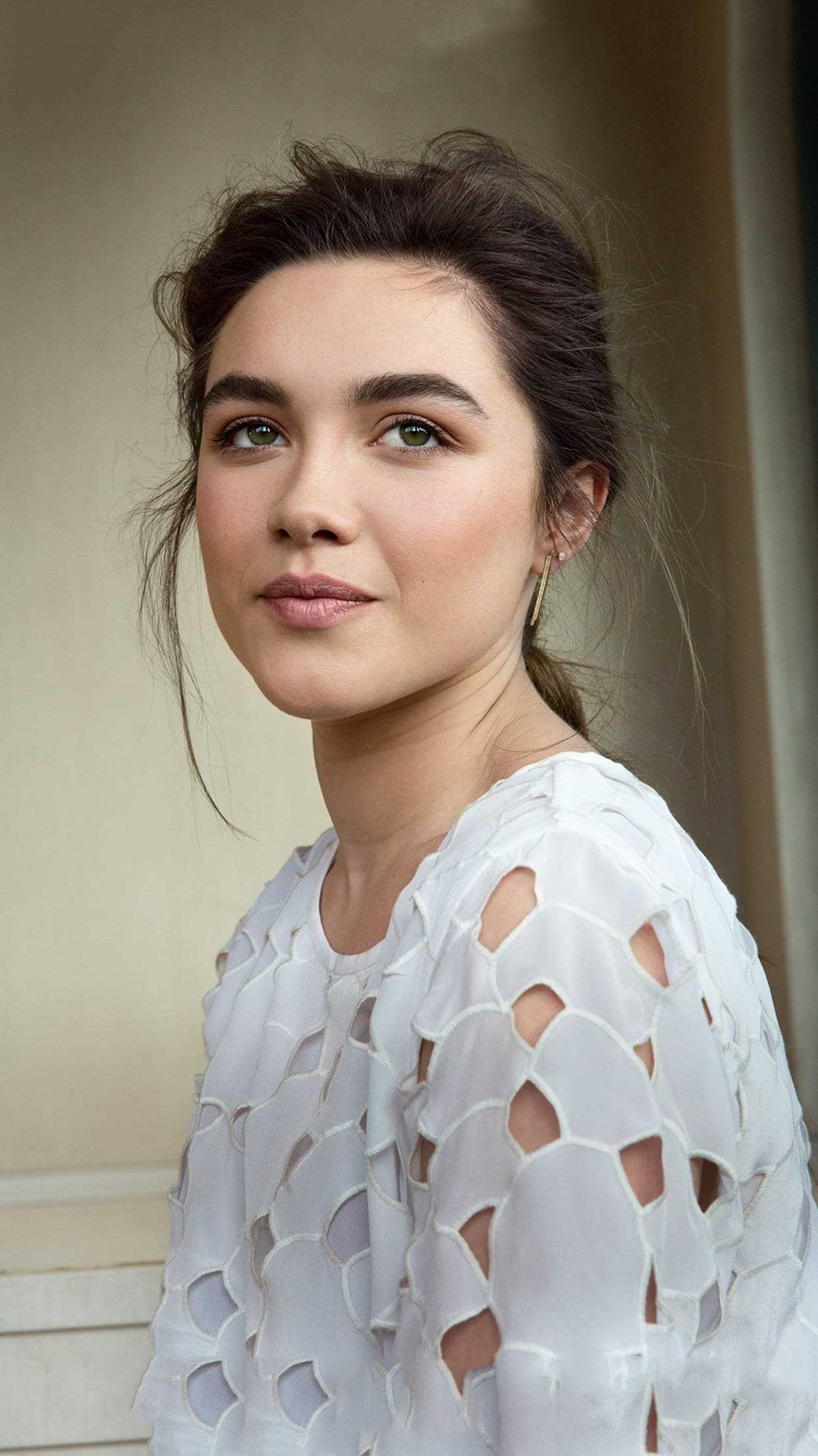 Florence Pugh, Celebrities, Wallpaper, 1250x2210 HD Phone