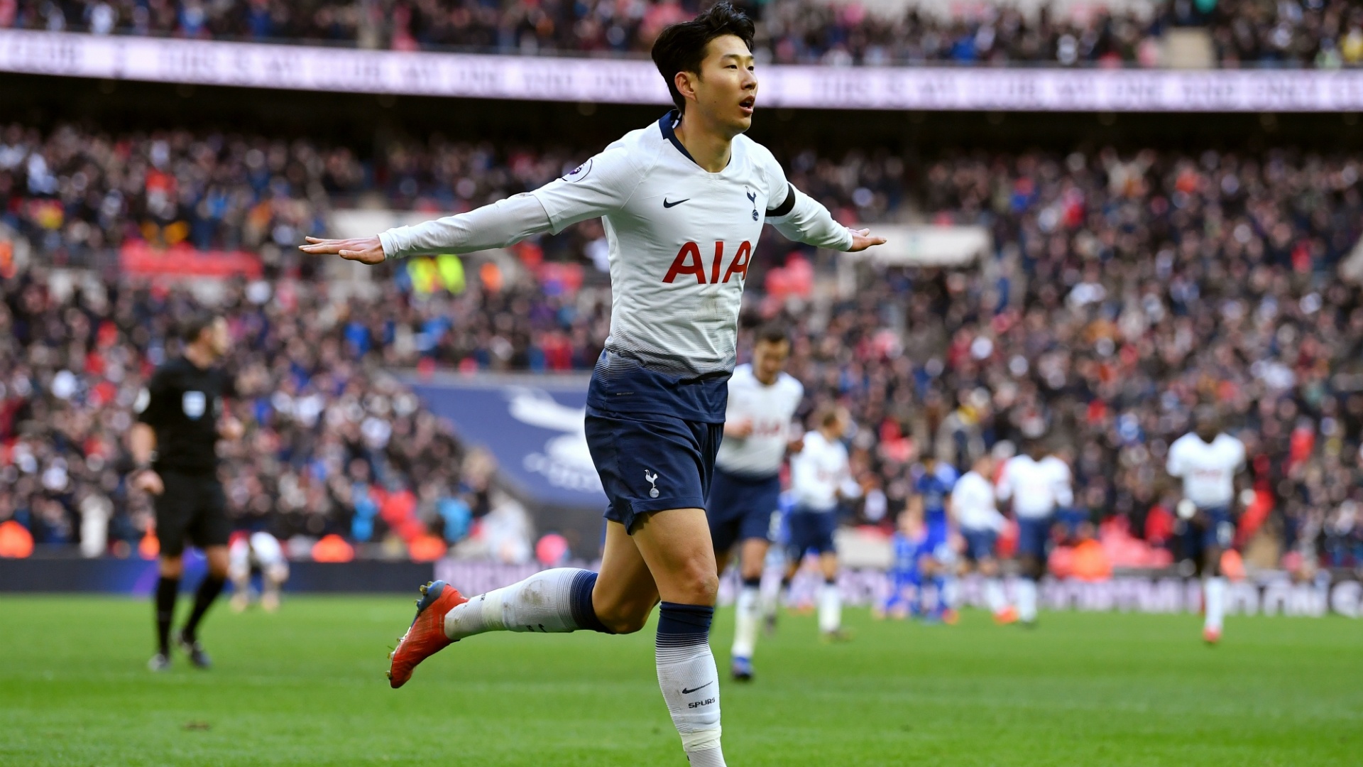 Son Heung-min, Tottenham Hotspur FC Wallpaper, 1920x1080 Full HD Desktop