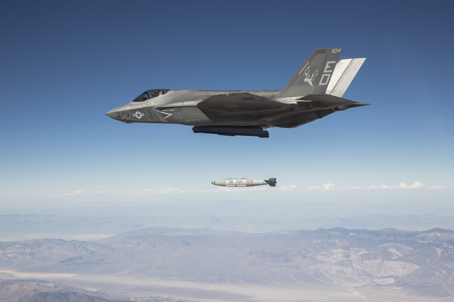 Lockheed Martin F-35 Lightning II Jet Fighter Wallpapers - MilitaryLeak 1920x1280