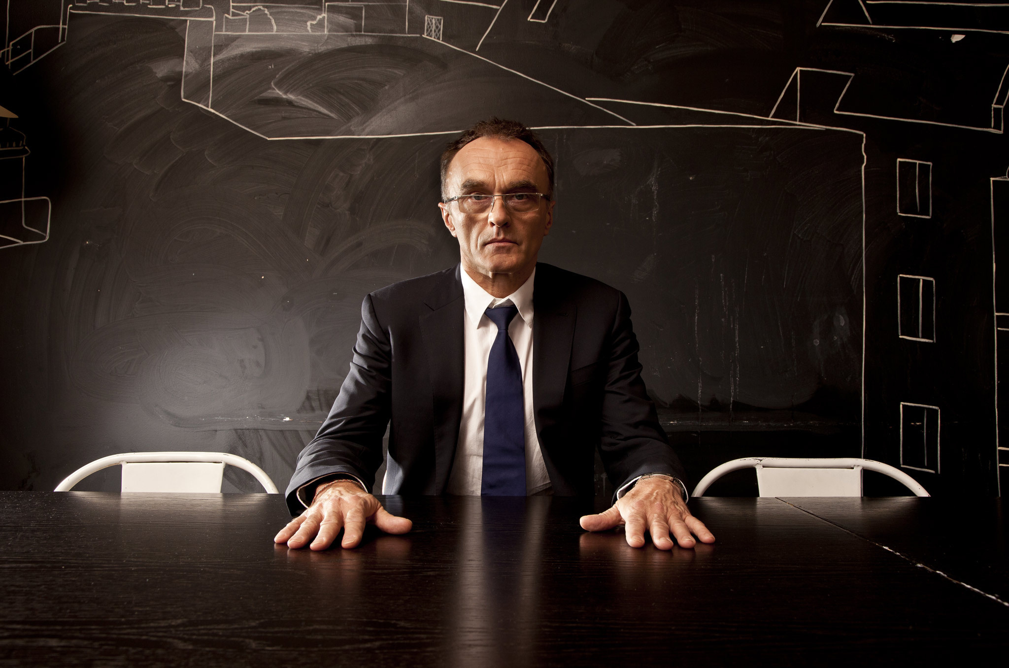 Danny Boyle, Movie maestro, Intriguing interviews, Mind-bending filmography, 2050x1360 HD Desktop