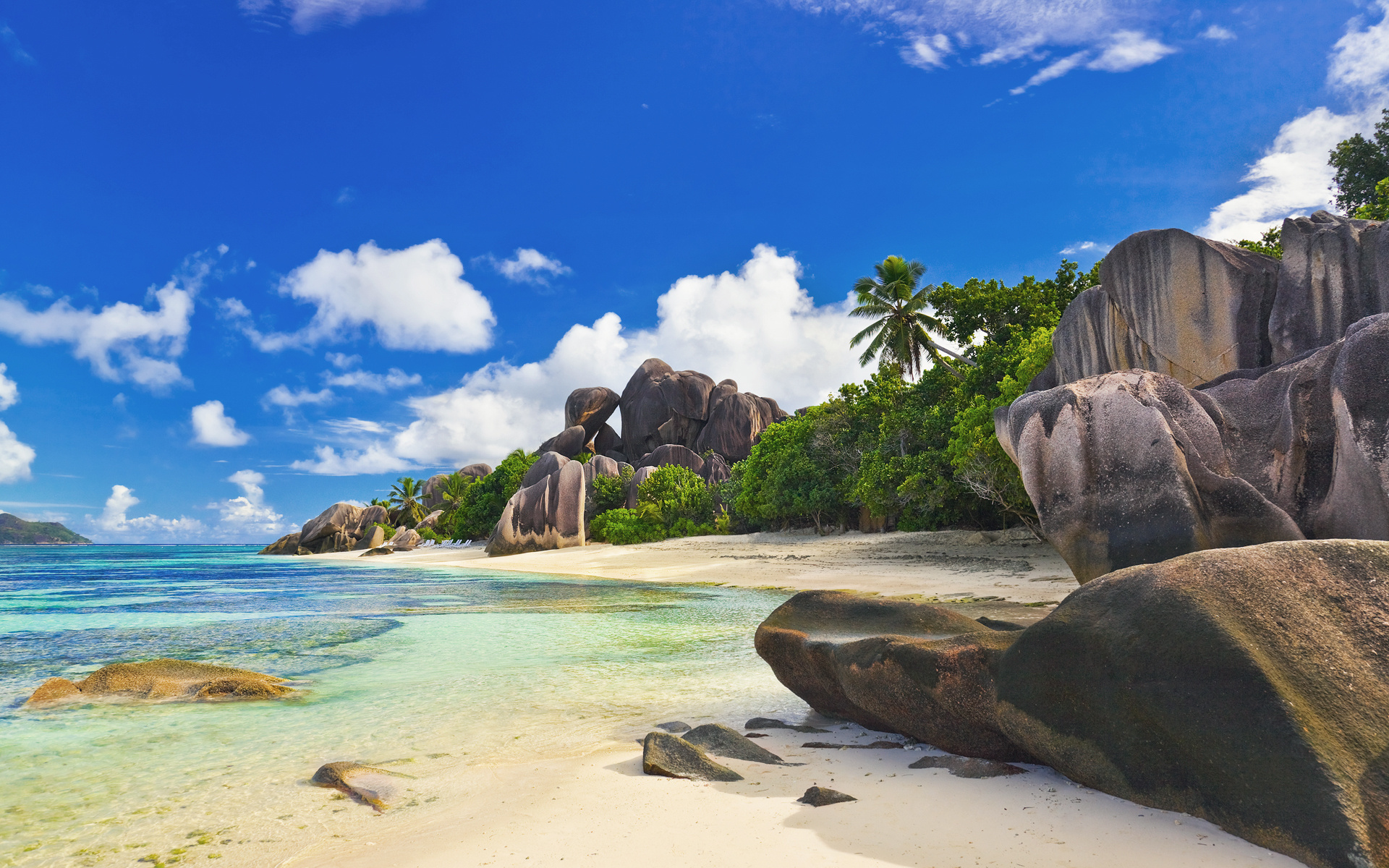 Stunning Seychelles view, HD wallpaper, Nature's beauty, Idyllic escape, 1920x1200 HD Desktop