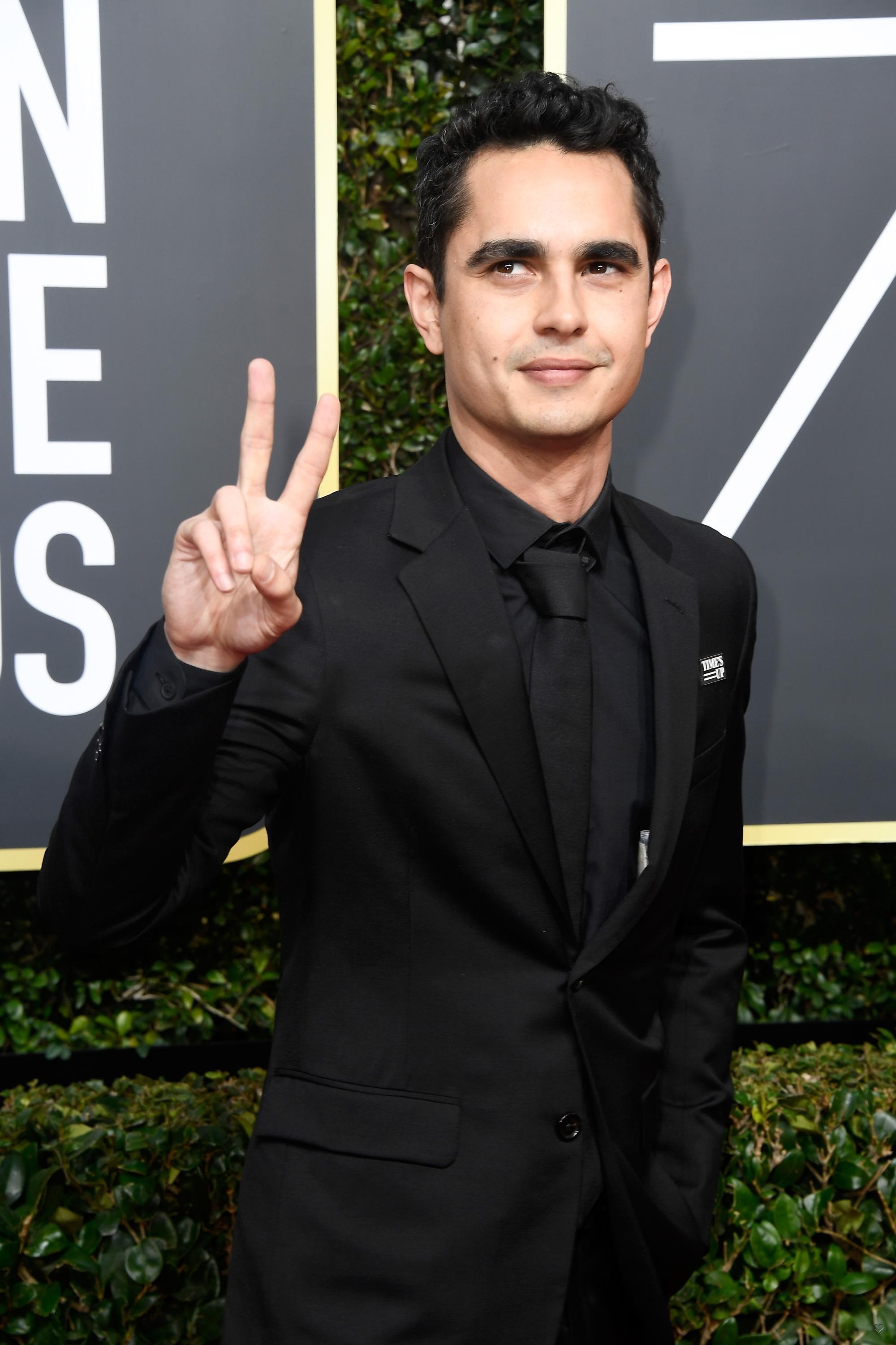 Max Minghella, NBC's Golden Globe Awards, Max Minghella fan, 2000x3000 HD Phone