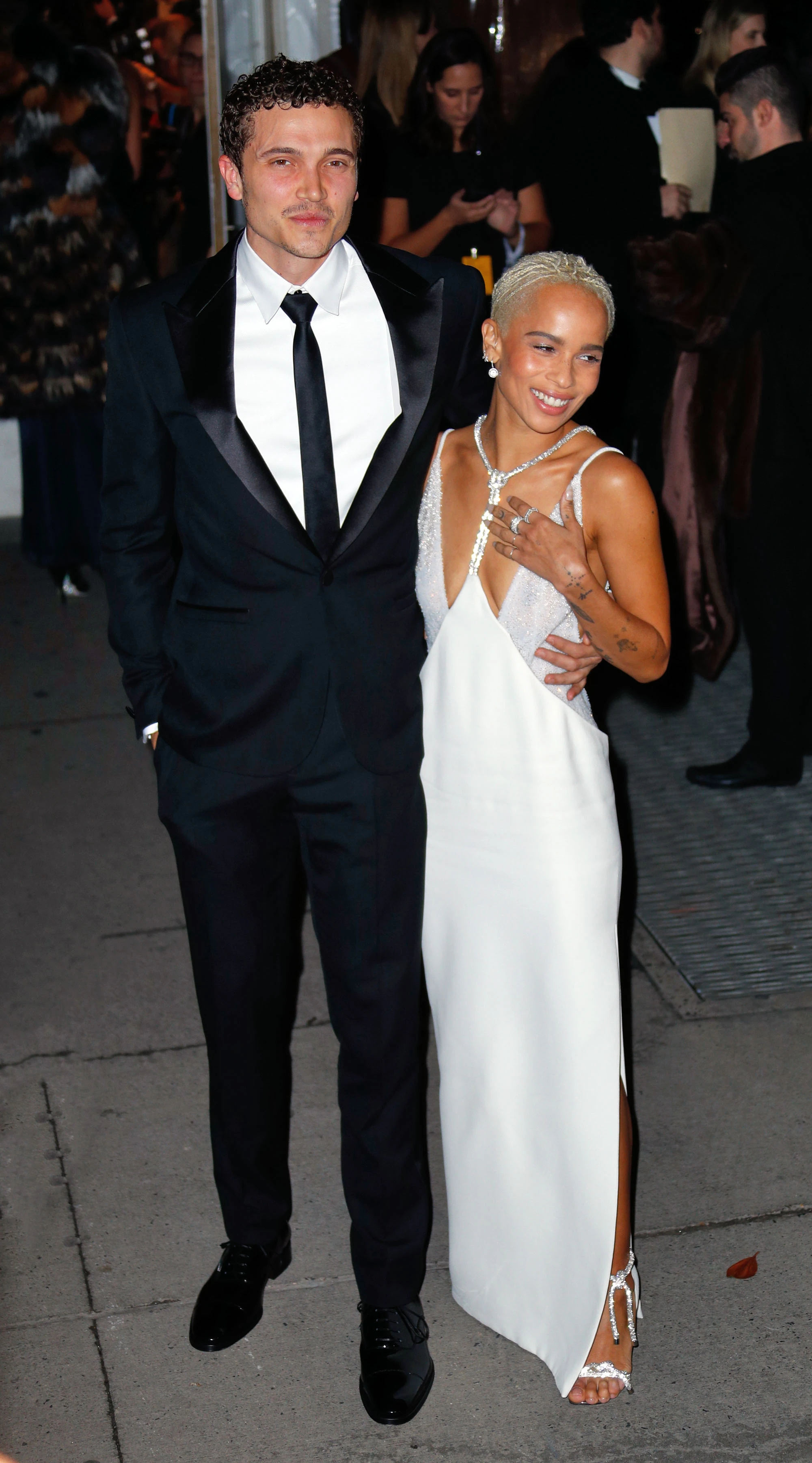 Zoe Kravitz, Swirl wedding, Lenny Kravitz's Paris home, Romantic celebration, 2000x3600 HD Phone