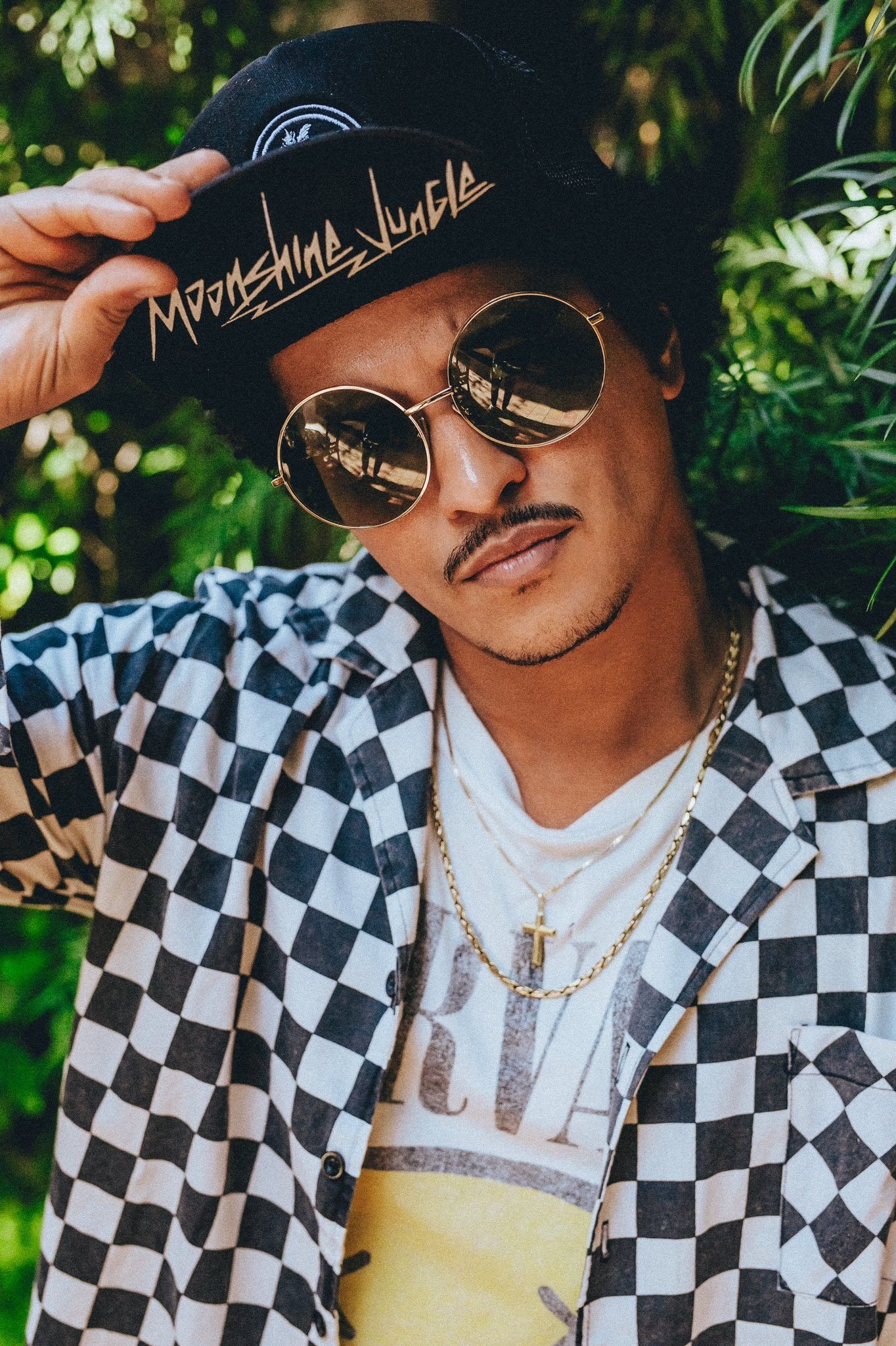 Bruno Mars, Music superstar, Unique style, Bruno Mars wallpaper, 1370x2050 HD Phone