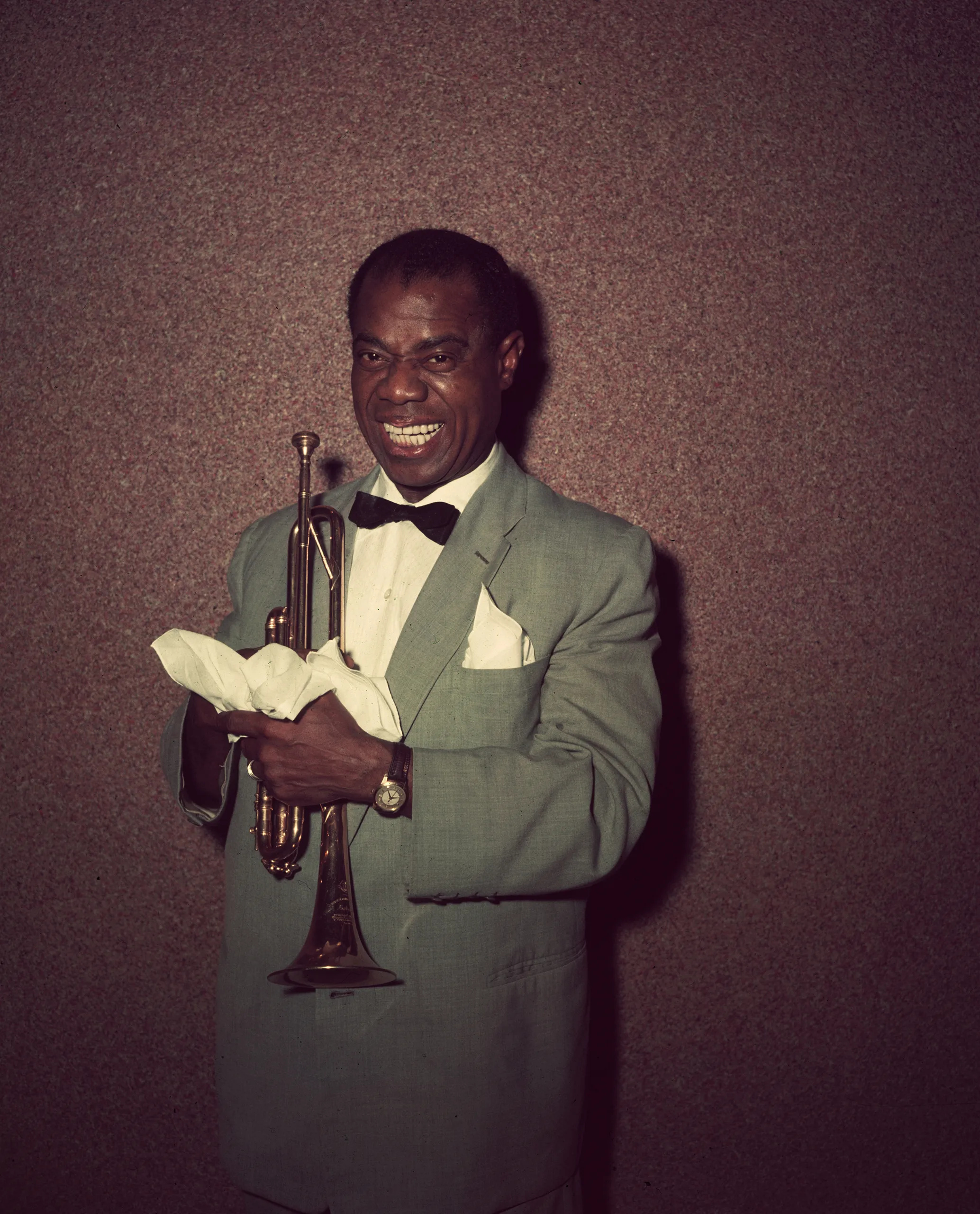 Louis Armstrong, Eight-second film, New Orleans in 1915, Jazz music mystery, 2070x2560 HD Phone