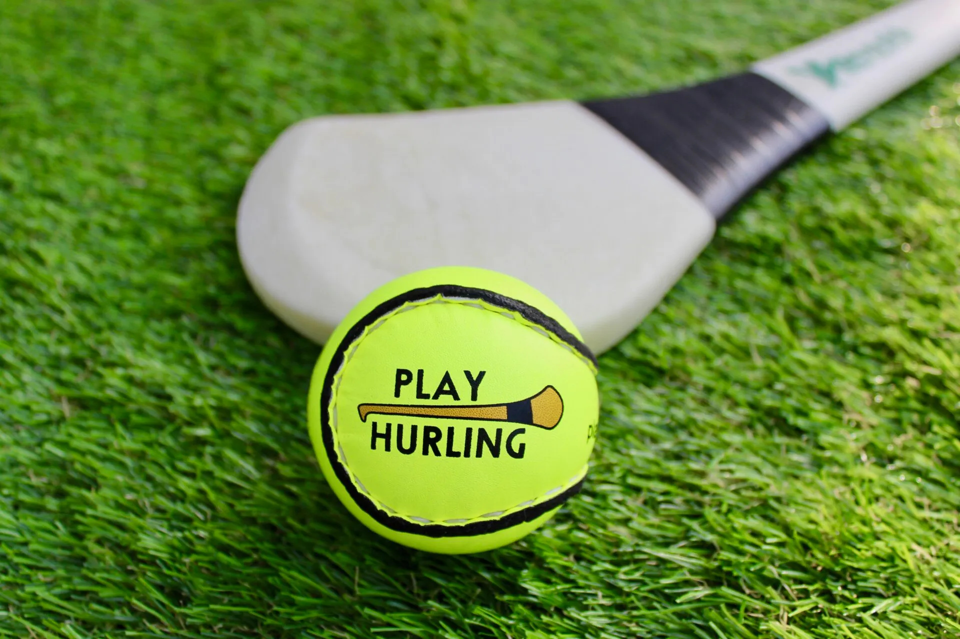 Hurling, Camogie equipment, USA & Canada, 1920x1280 HD Desktop