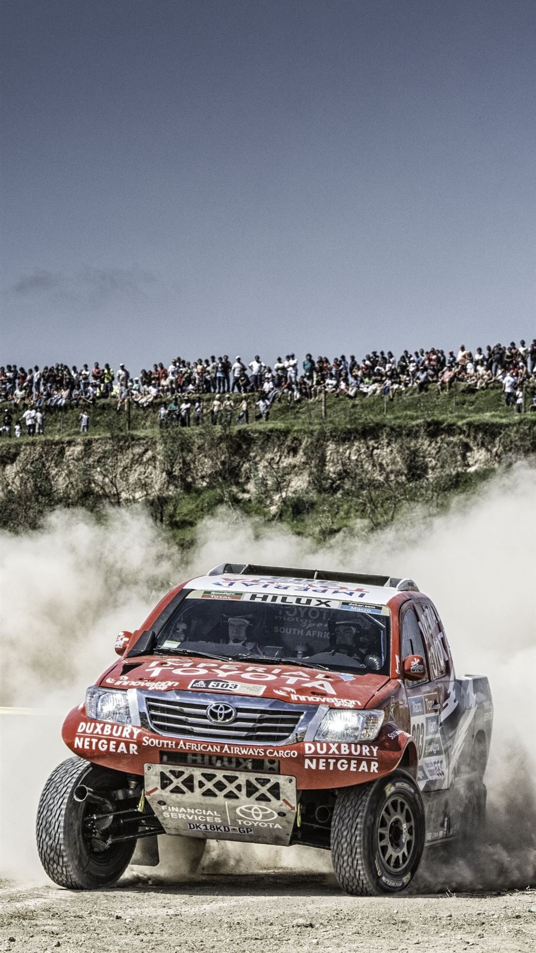 Toyota Hilux Dakar 2015, Rally Raid Wallpaper, 1080x1920 Full HD Phone