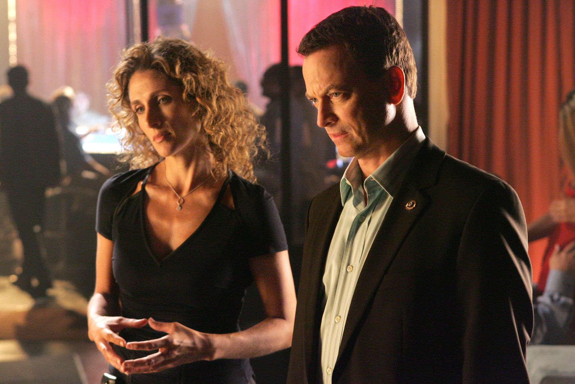 CSI: NY, CSI photo, Stella & Mac, Gary Sinise, 2000x1340 HD Desktop