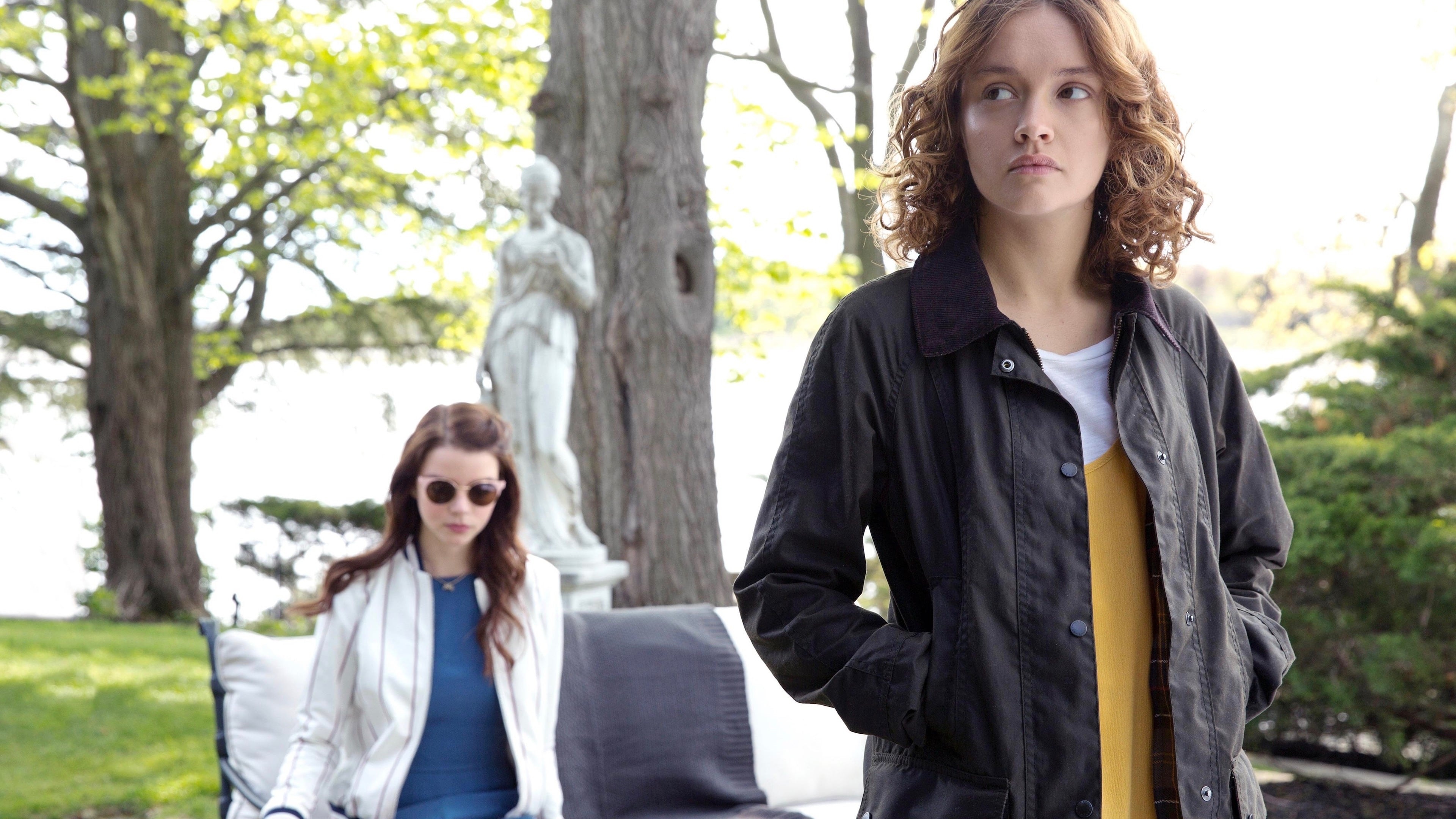 Thoroughbreds, Stylish backdrops, Disturbing tale, Unexpected turns, 3840x2160 4K Desktop