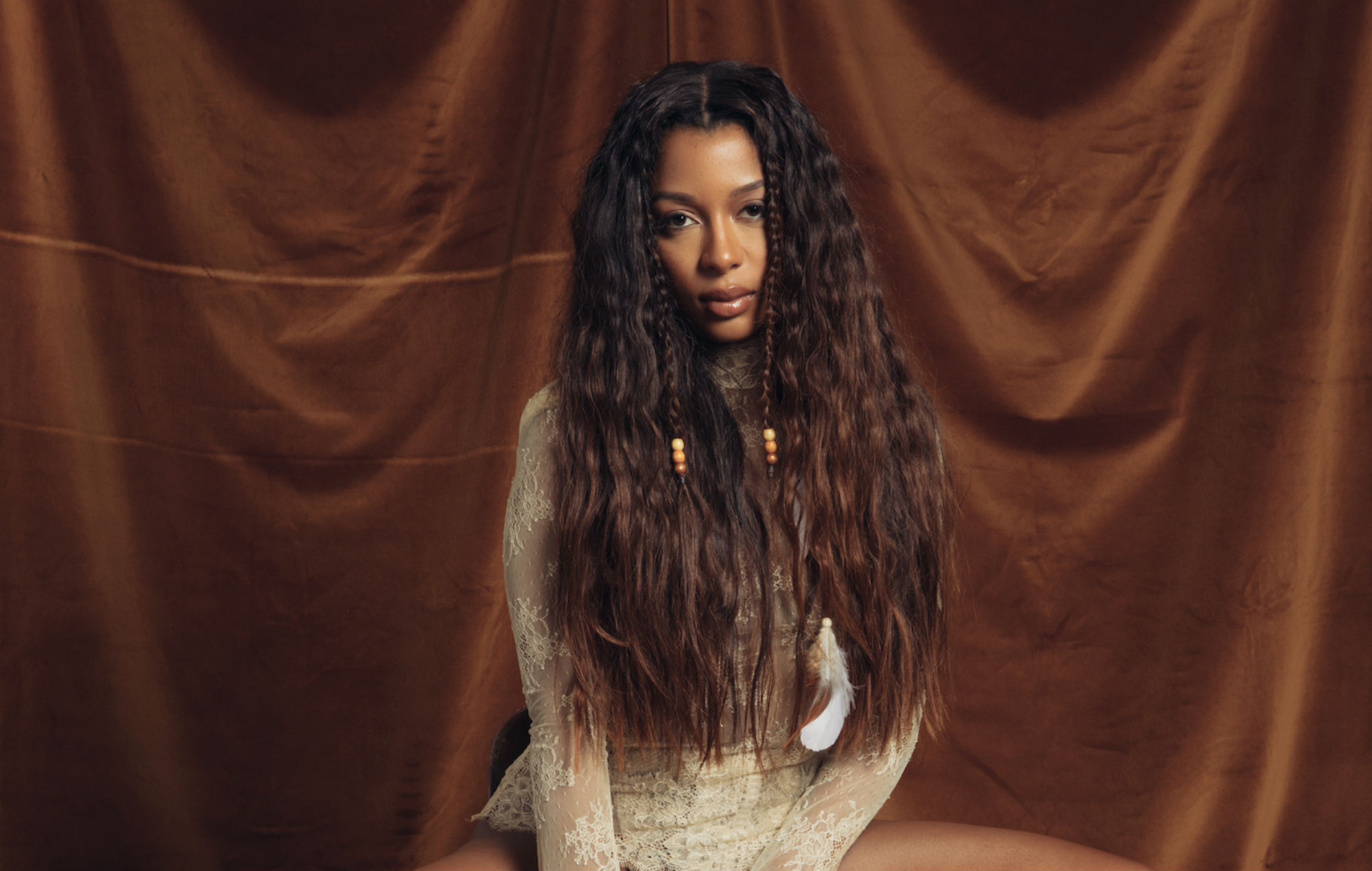 Victoria Monet, Talks New Single, 2000x1270 HD Desktop