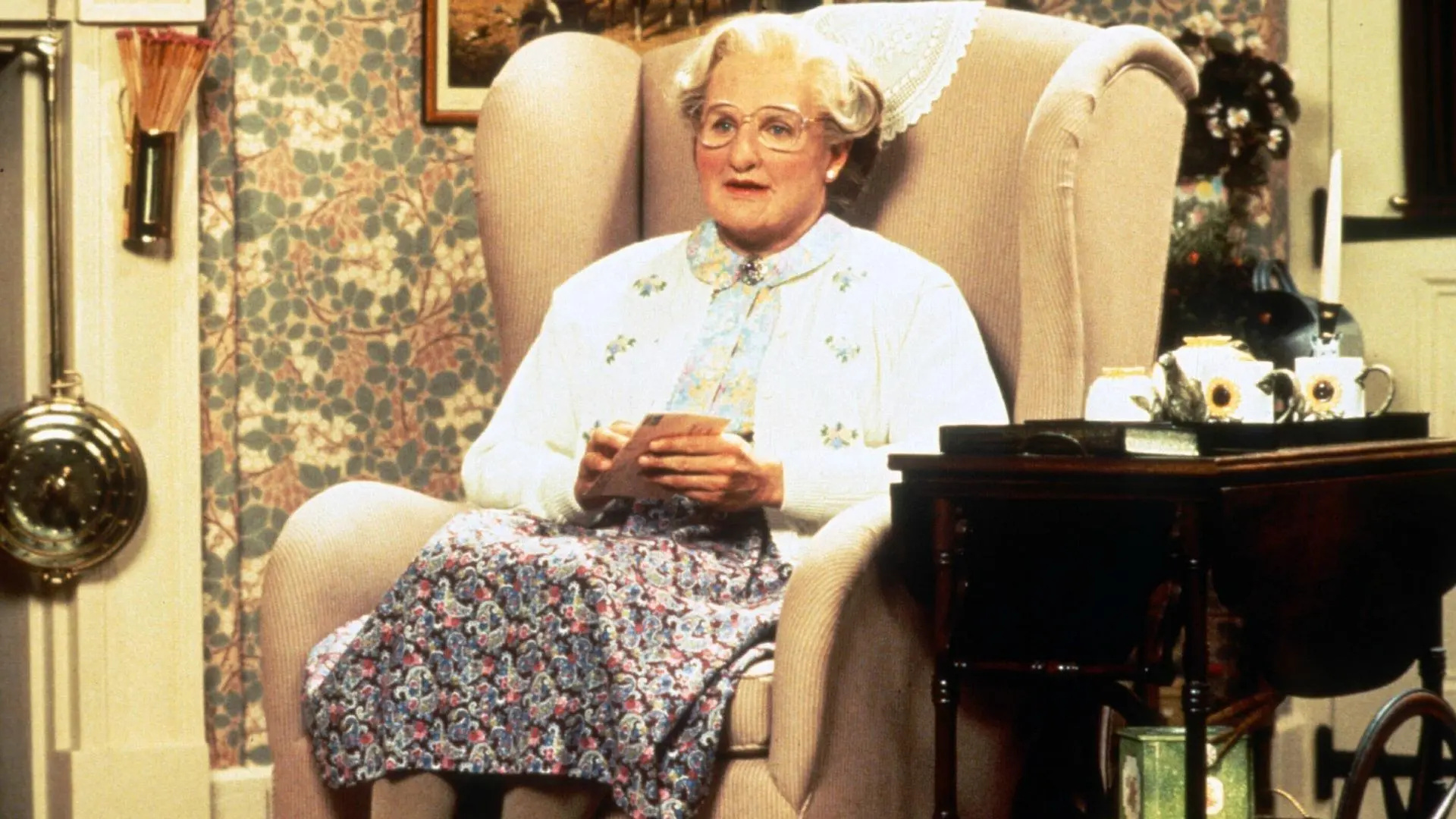 Mrs. Doubtfire sequel, Doubt after Robin Williams, Tribute to Robin, Comedy classic, 1920x1080 Full HD Desktop