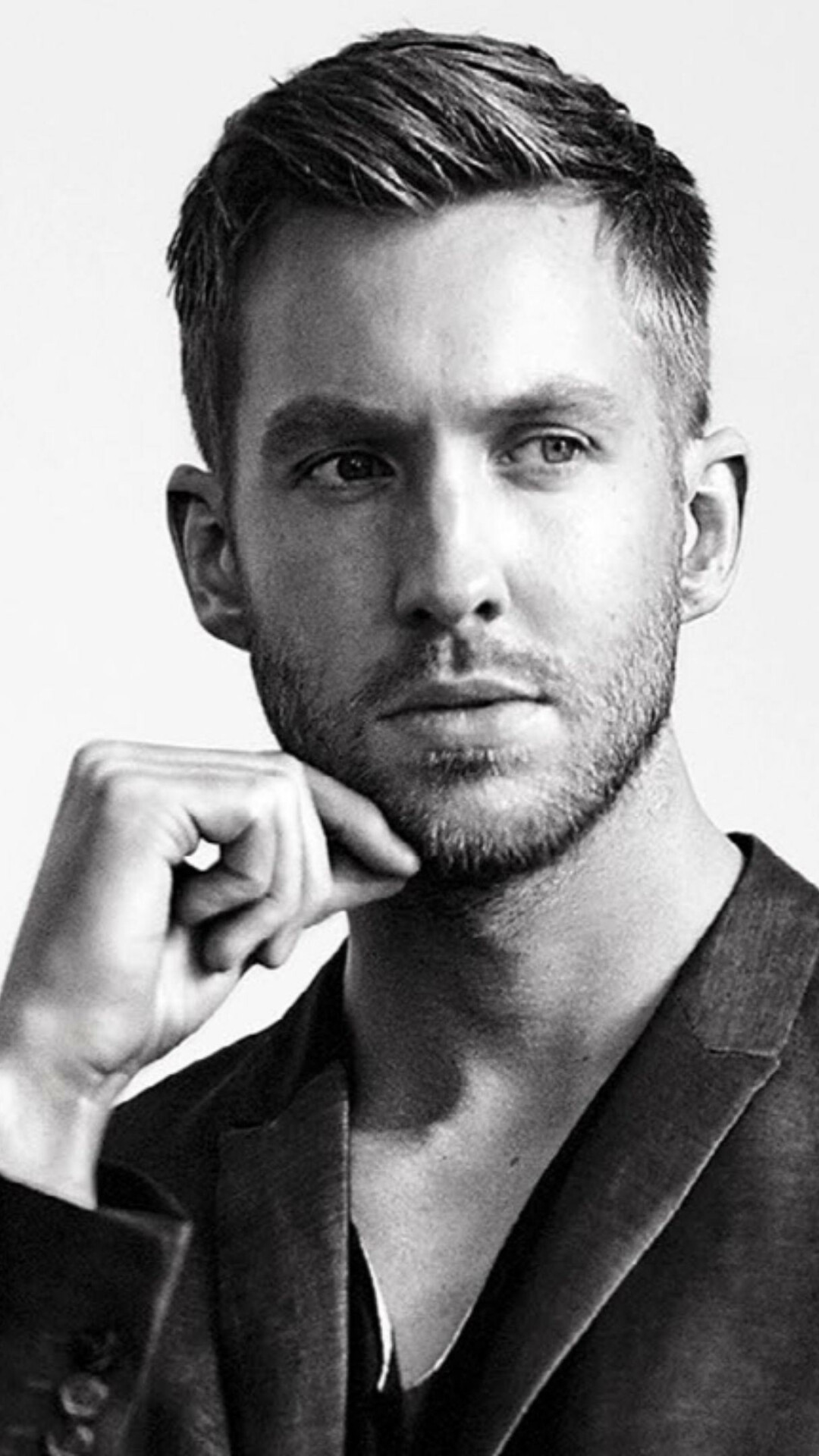 Calvin Harris, Exclusive photo, Immersive imagery, Visual treat, 1080x1920 Full HD Phone