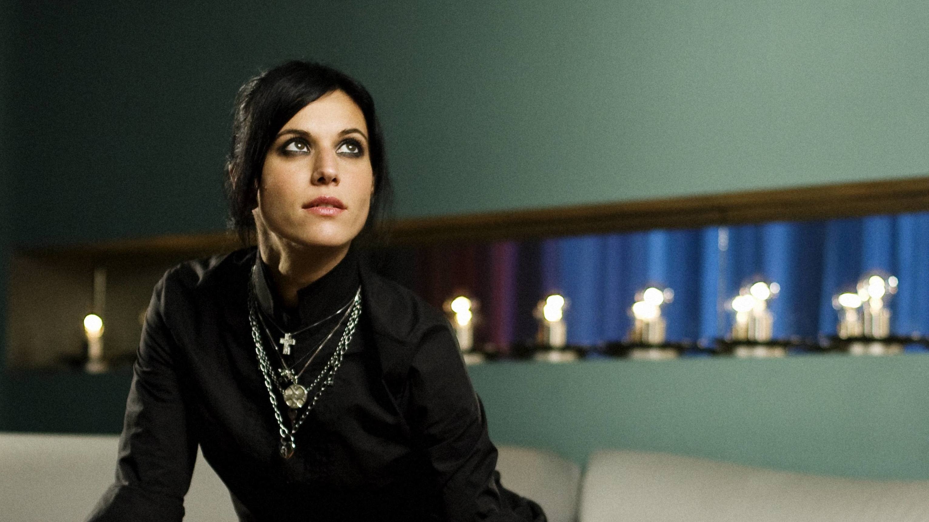 Cristina Scabbia, Frightening Italian horror, Lacuna Coil's music, Louder magazine, 3070x1730 HD Desktop