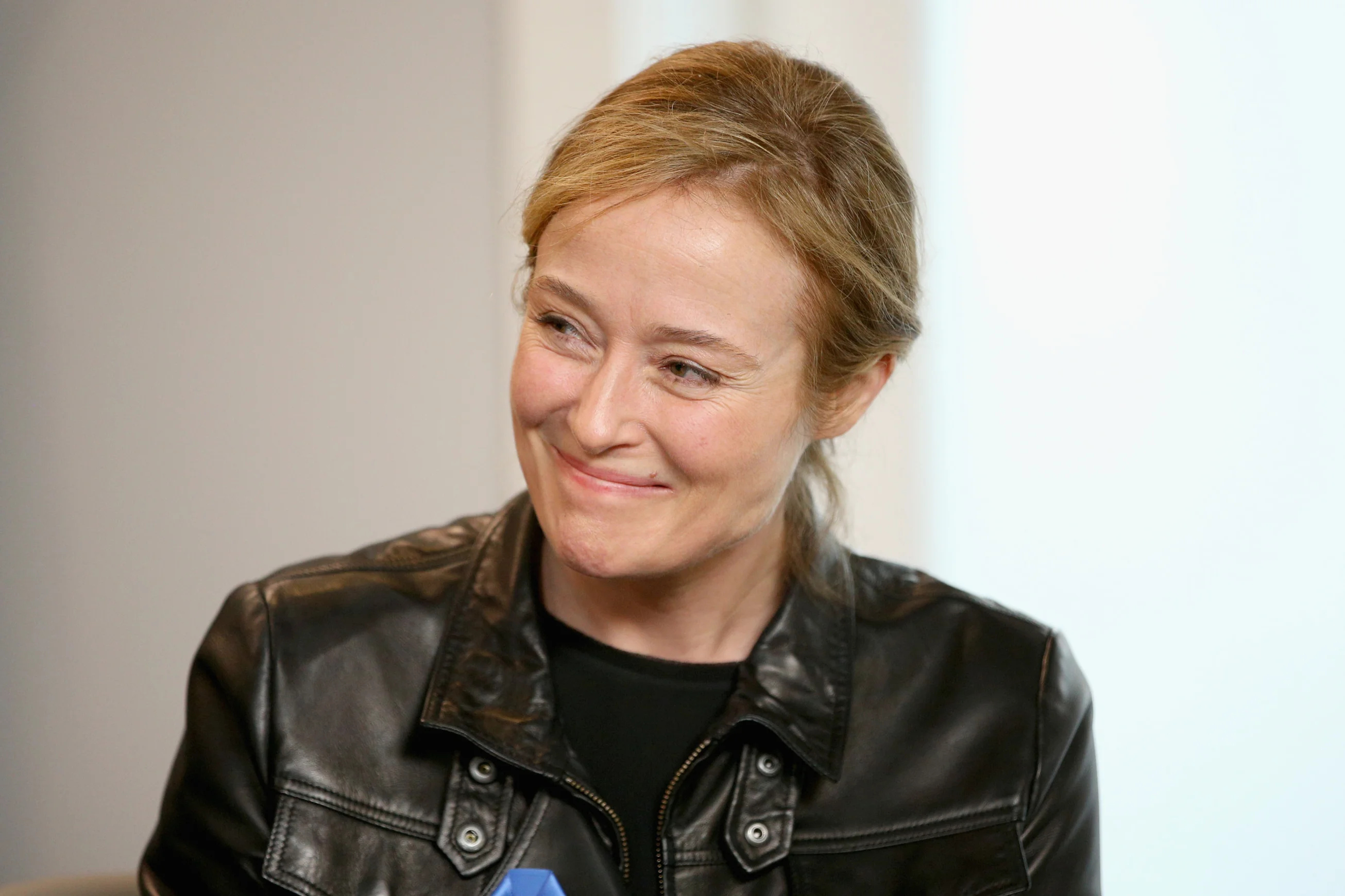 Jennifer Ehle interviews, Smaller films spotlighted, Londoners' opinions, Covid's impact, 2620x1740 HD Desktop