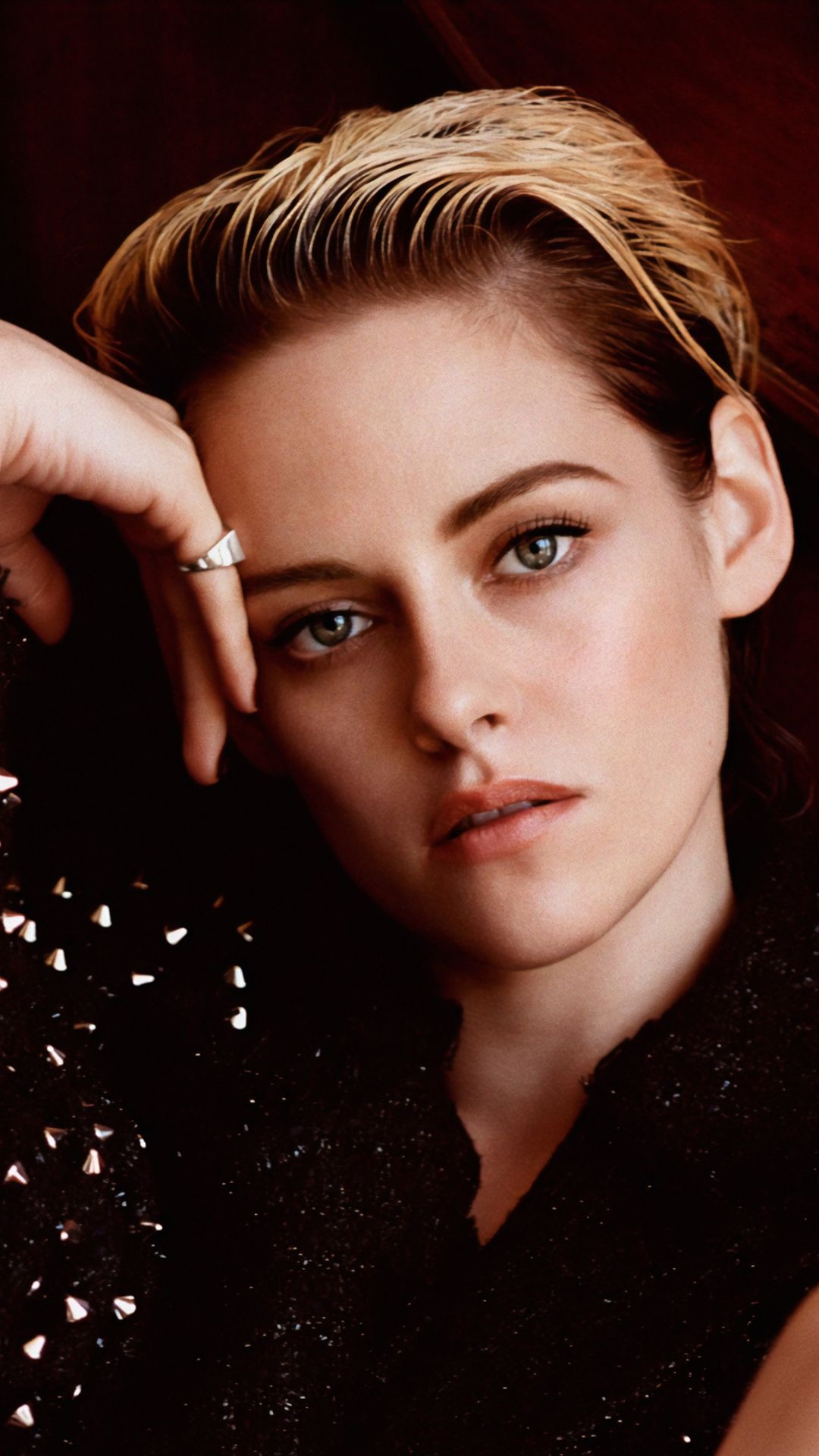 Kristen Stewart, Mobile wallpapers, On-the-go beauty, Digital charm, 1080x1920 Full HD Phone