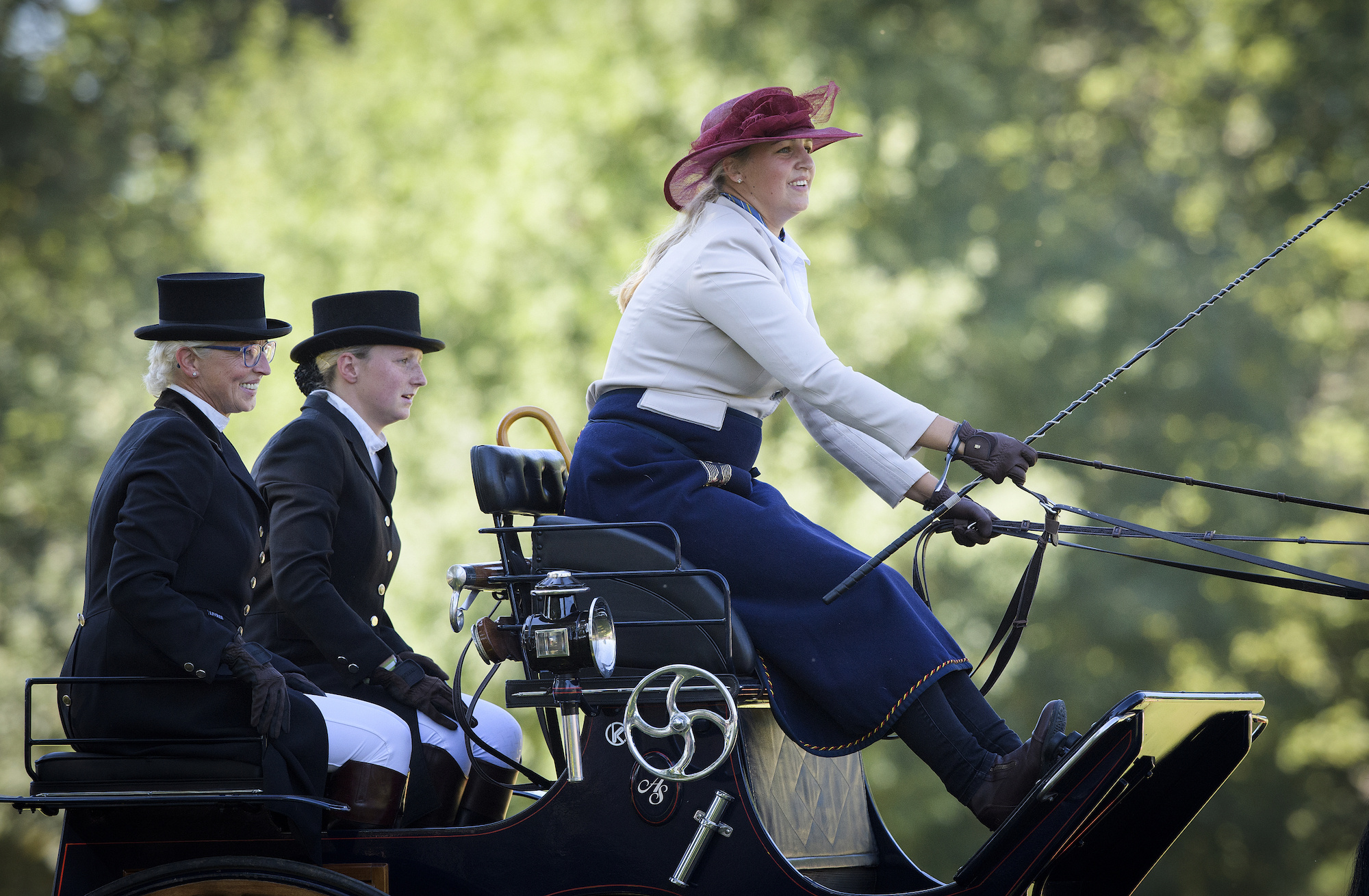 Lady Louise Windsor, Carriage Driving Wallpaper, 2000x1310 HD Desktop