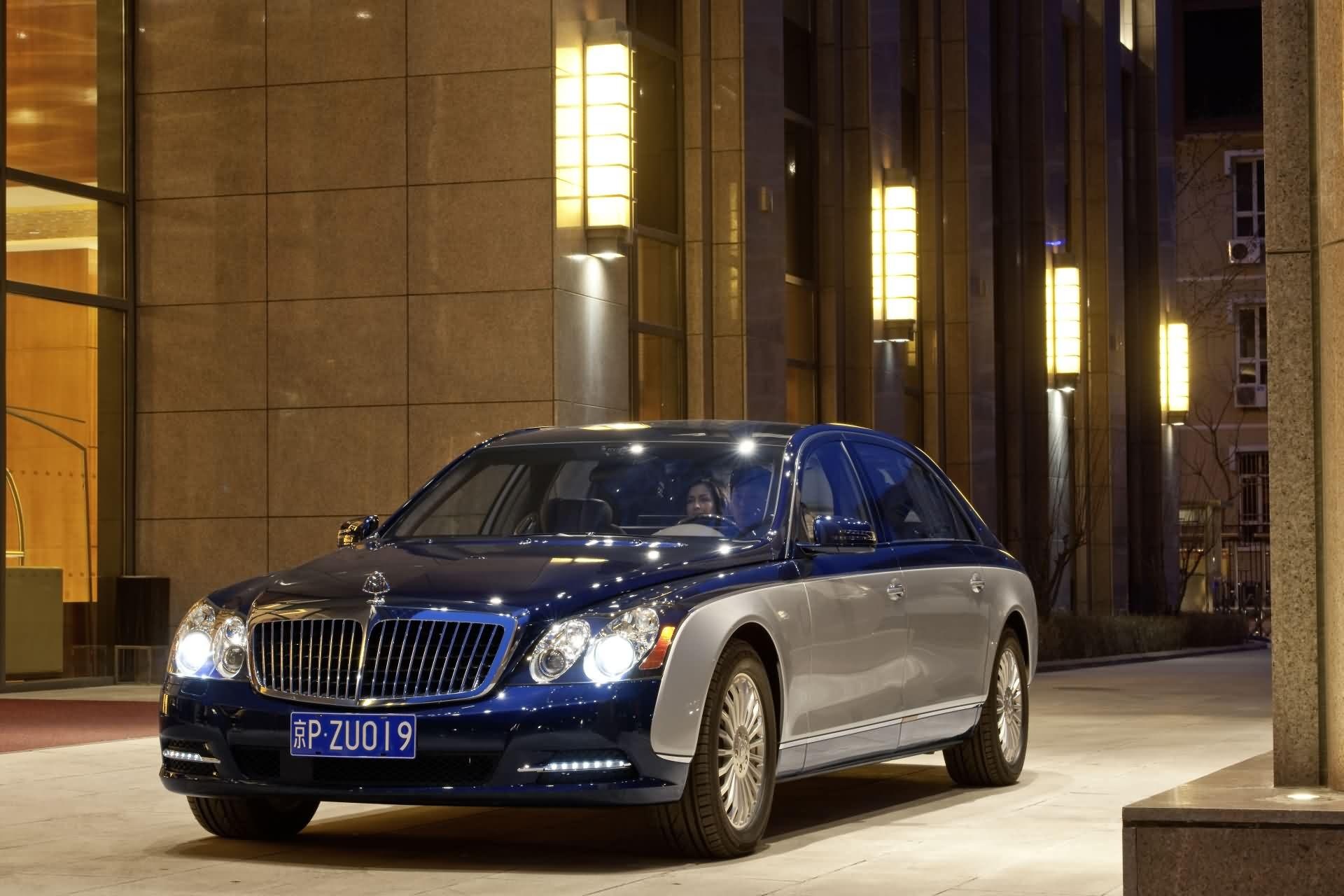 Mercedes-Benz Maybach 62S, Exquisite luxury, Superior craftsmanship, Elite status, 1920x1280 HD Desktop