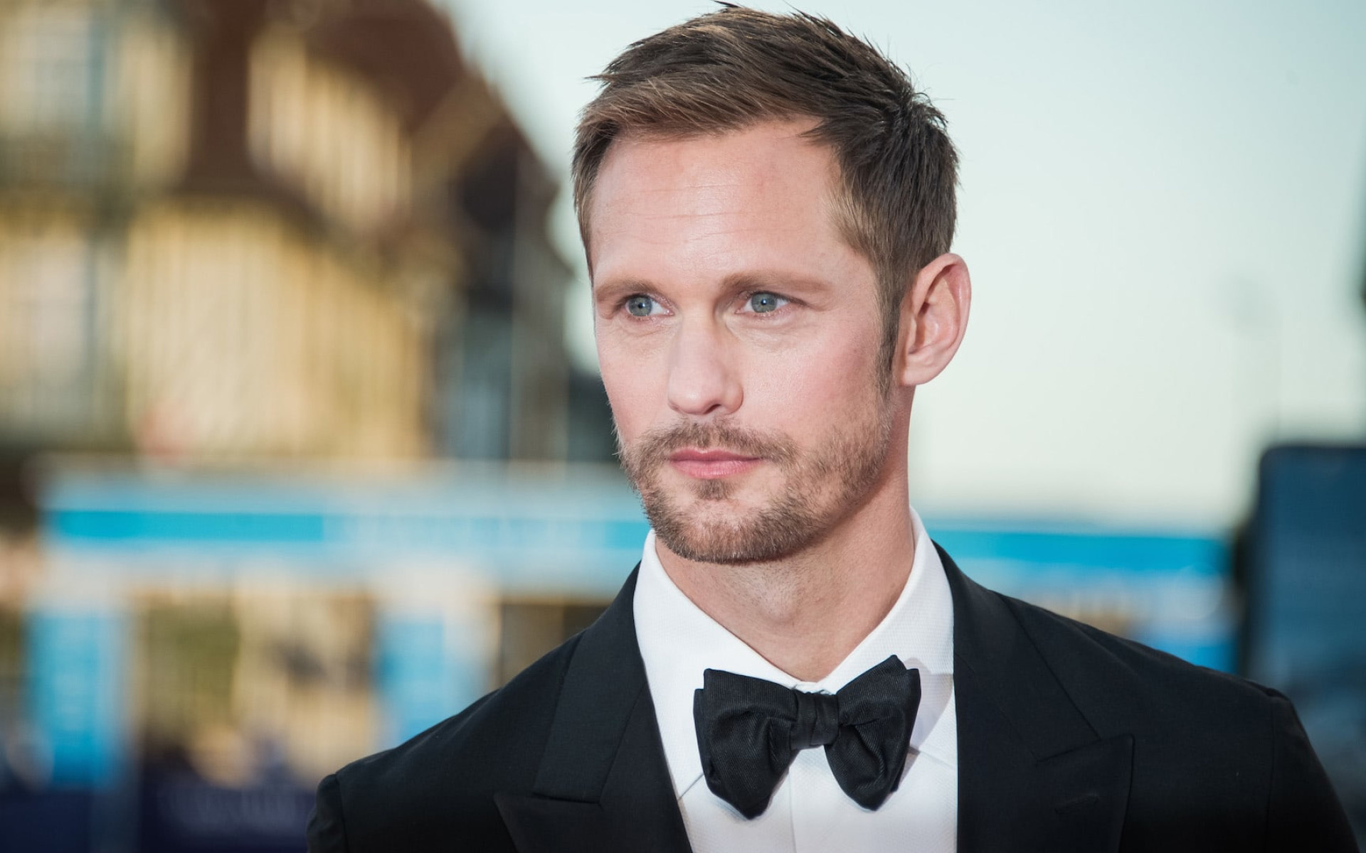 Alexander Skarsgard, Swedish actor, Portrait, 1920x1200 HD Desktop