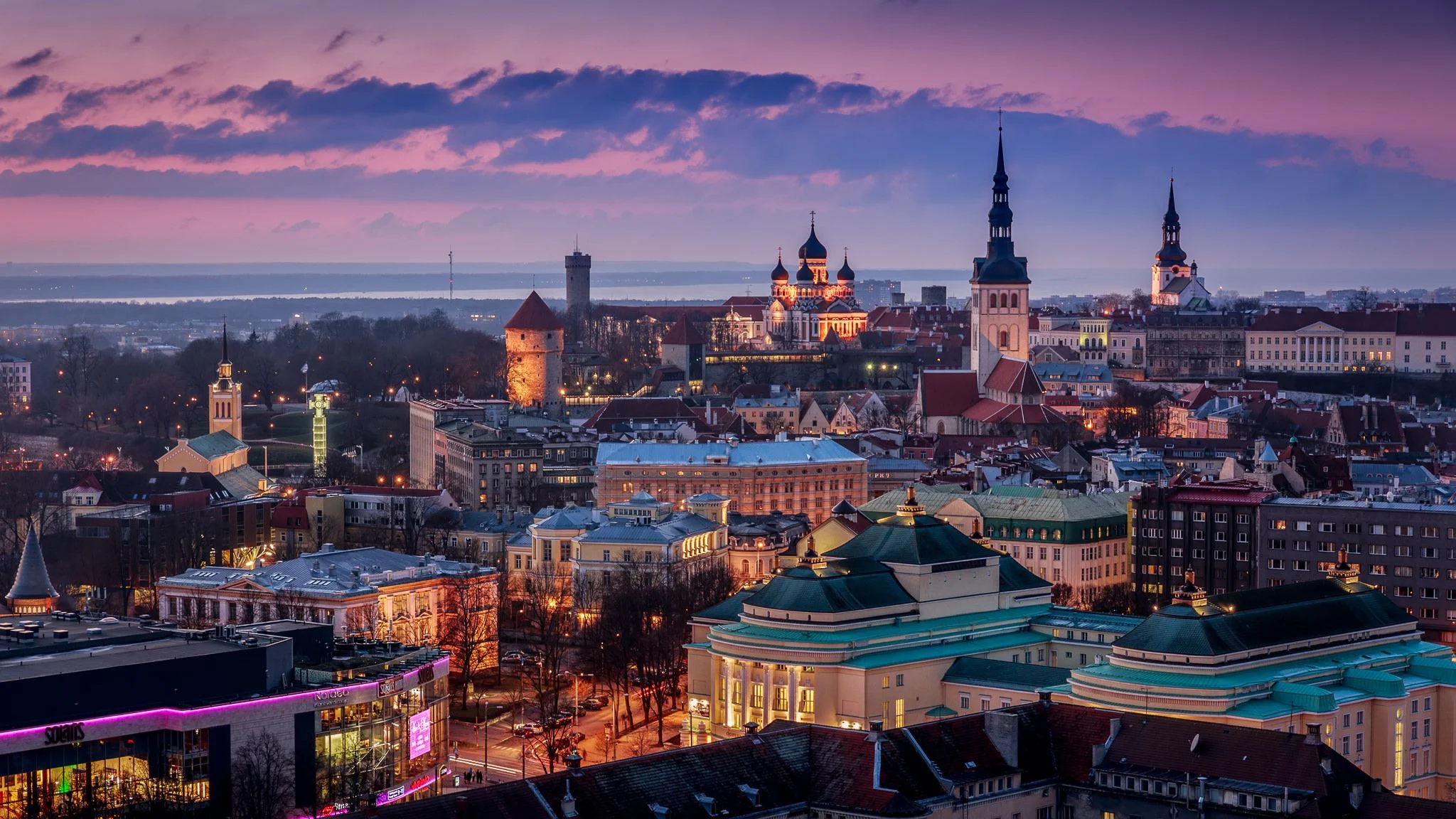 Tallinn wallpapers, Free backgrounds, Tallinn, 2050x1160 HD Desktop