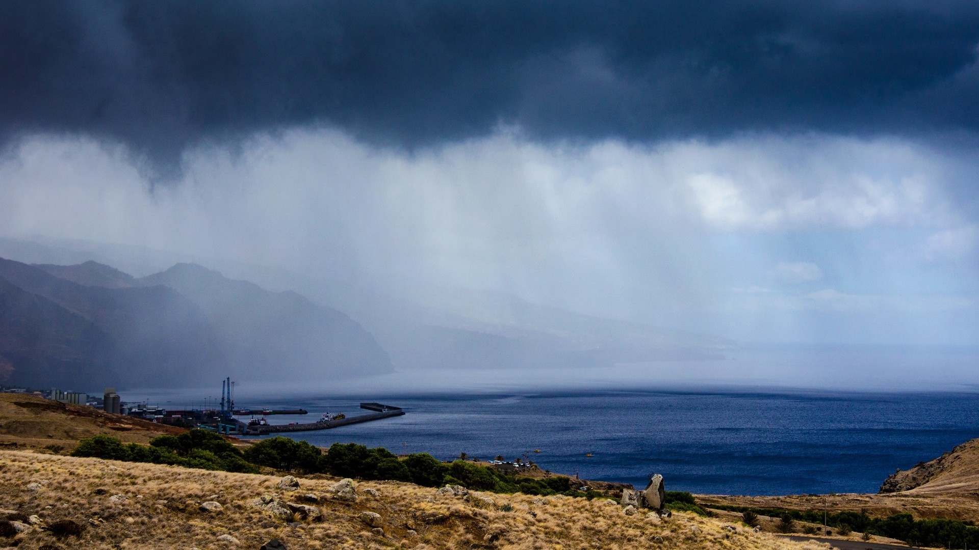 Madeira travels, Vibrant wallpapers, Posted by John Johnson, 1920x1080 Full HD Desktop